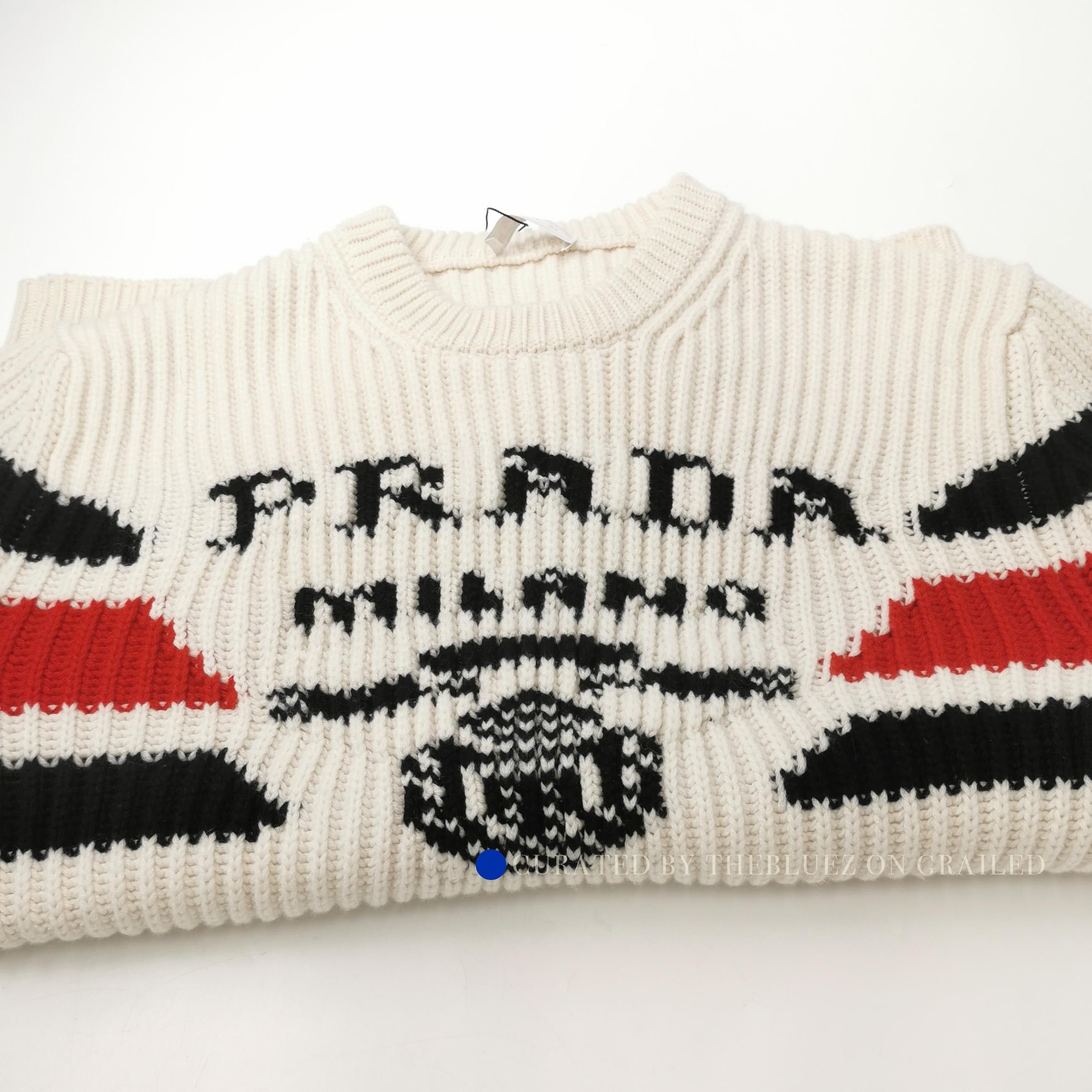 Prada Luxe Cashmere Sweater in White, Size L Size US L / EU 52-54 / 3 - 2 Thumbnail