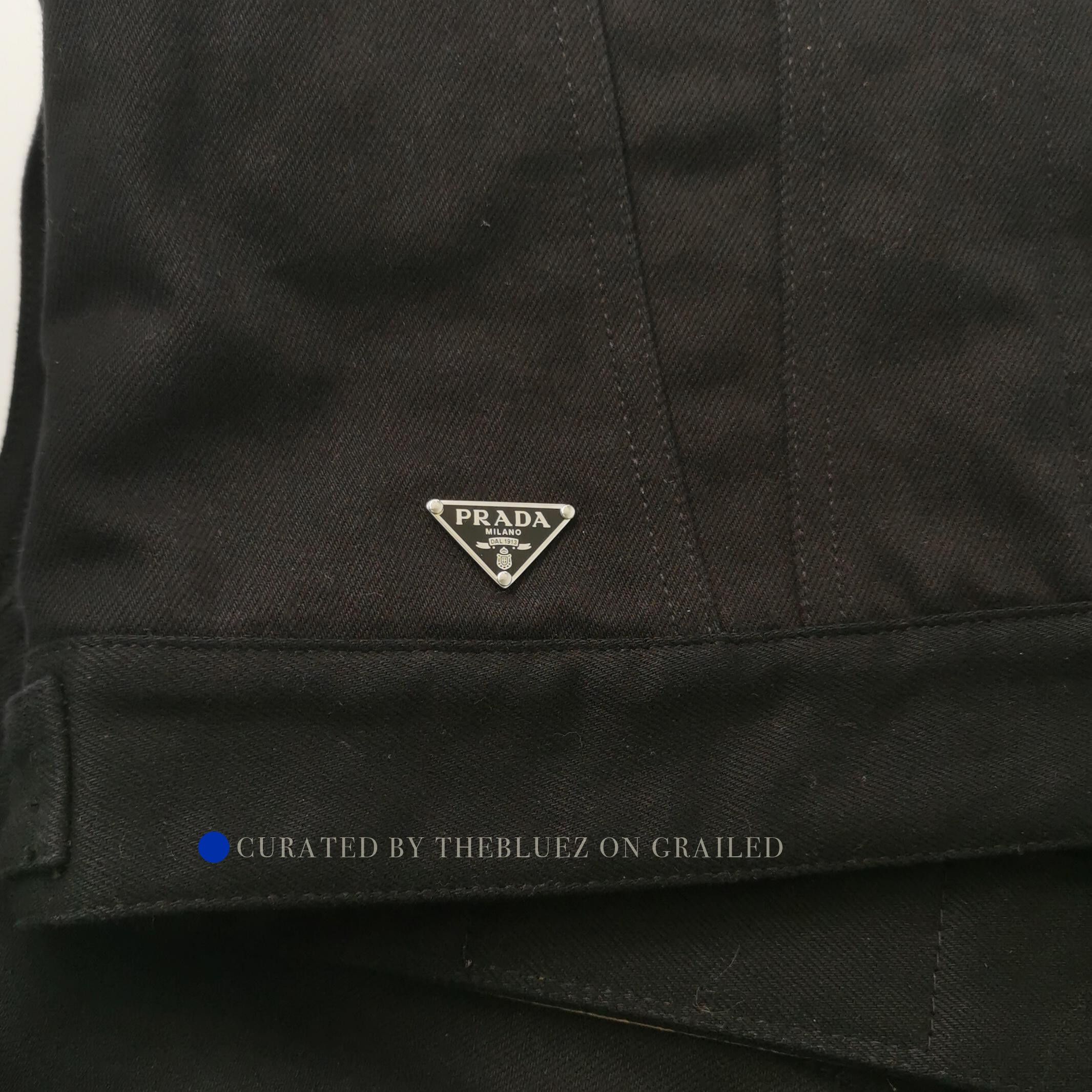 Prada Minimalist Triangle Logo Vest in Black Size US M / EU 48-50 / 2 - 2 Thumbnail