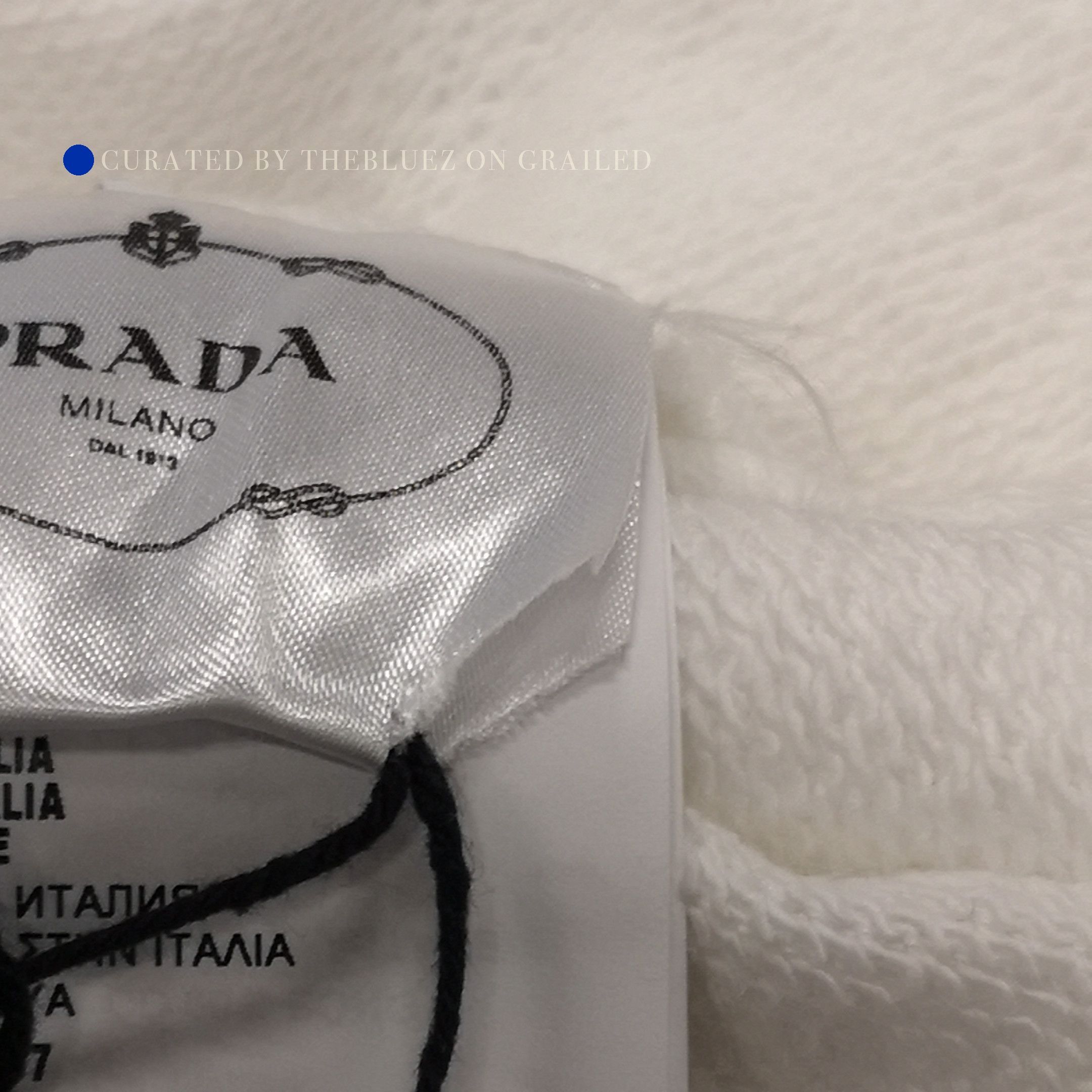 Prada Minimalist White Sleeveless Hoodie in Size M Size US M / EU 48-50 / 2 - 8 Thumbnail