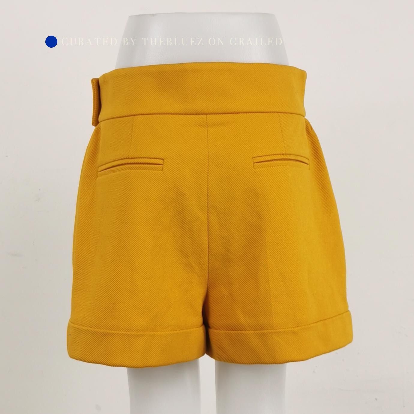 Louis Vuitton Stylish Yellow Cotton Shorts, Size 34 Size US 34 / EU 50 - 2 Thumbnail