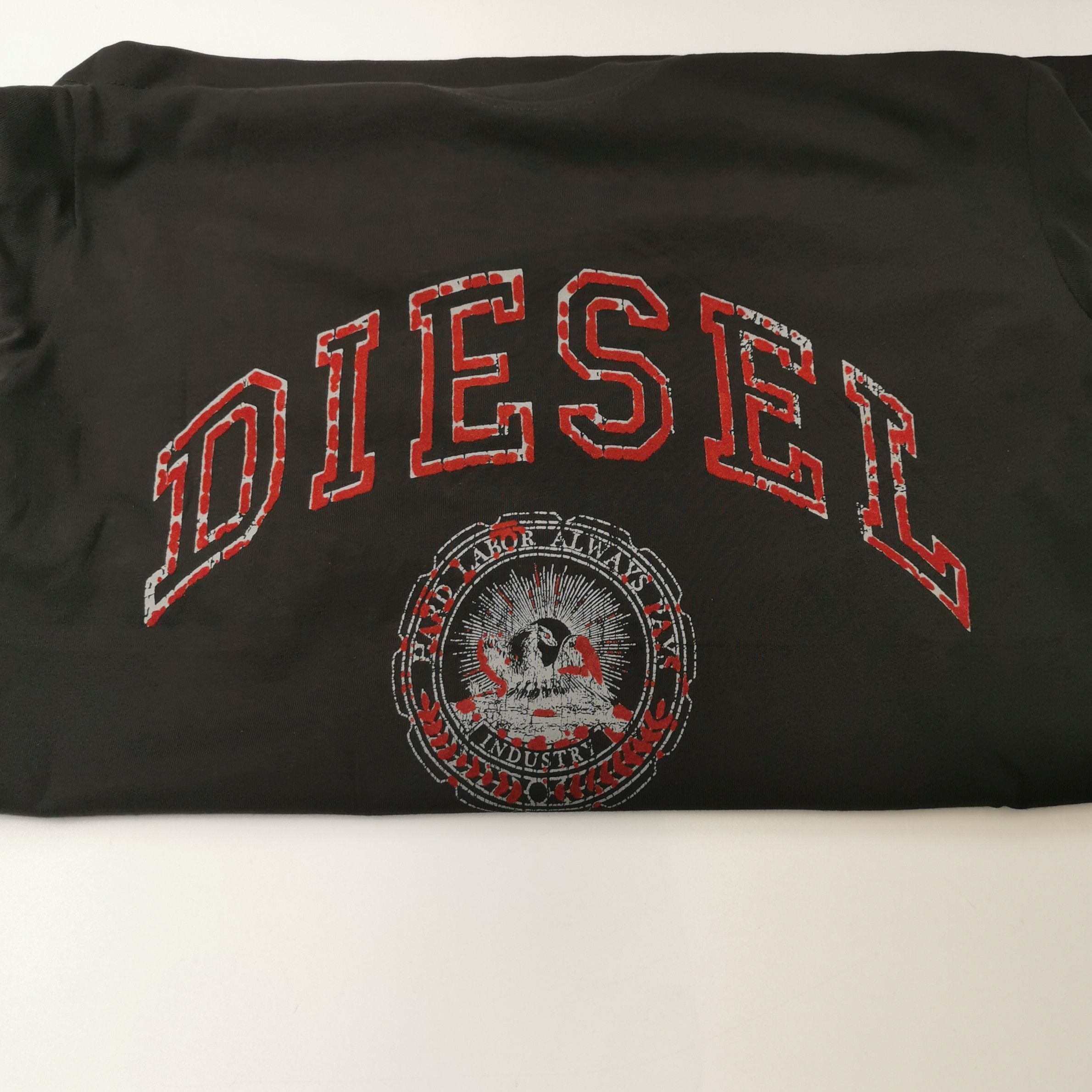 Diesel Vintage Logo Graphic Tee in Black Size US S / EU 44-46 / 1 - 3 Thumbnail