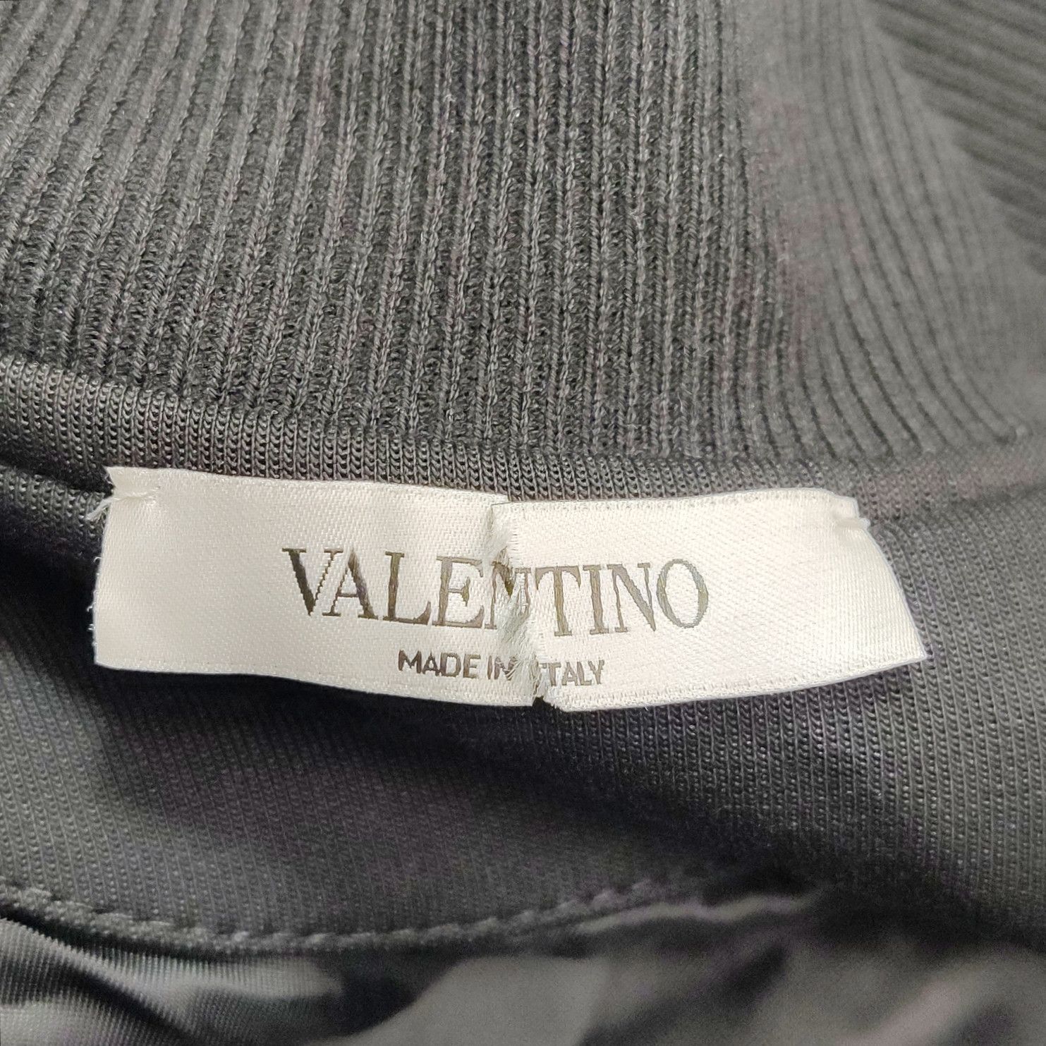 Valentino Logo Bomber Jacket in Black Size US M / EU 48-50 / 2 - 6 Thumbnail