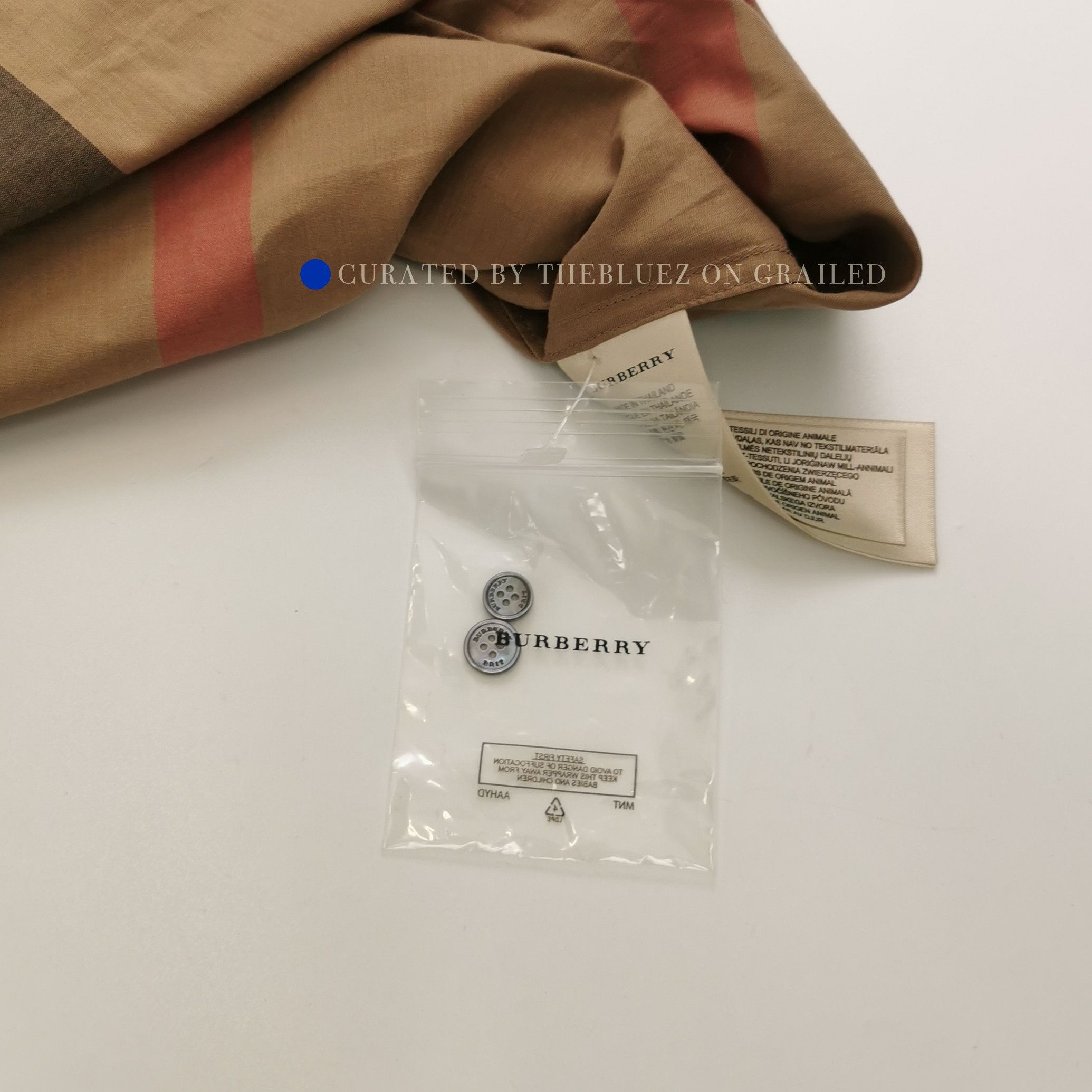 Burberry Multi Plaid Button Up Shirt in Size M Size US M / EU 48-50 / 2 - 4 Thumbnail