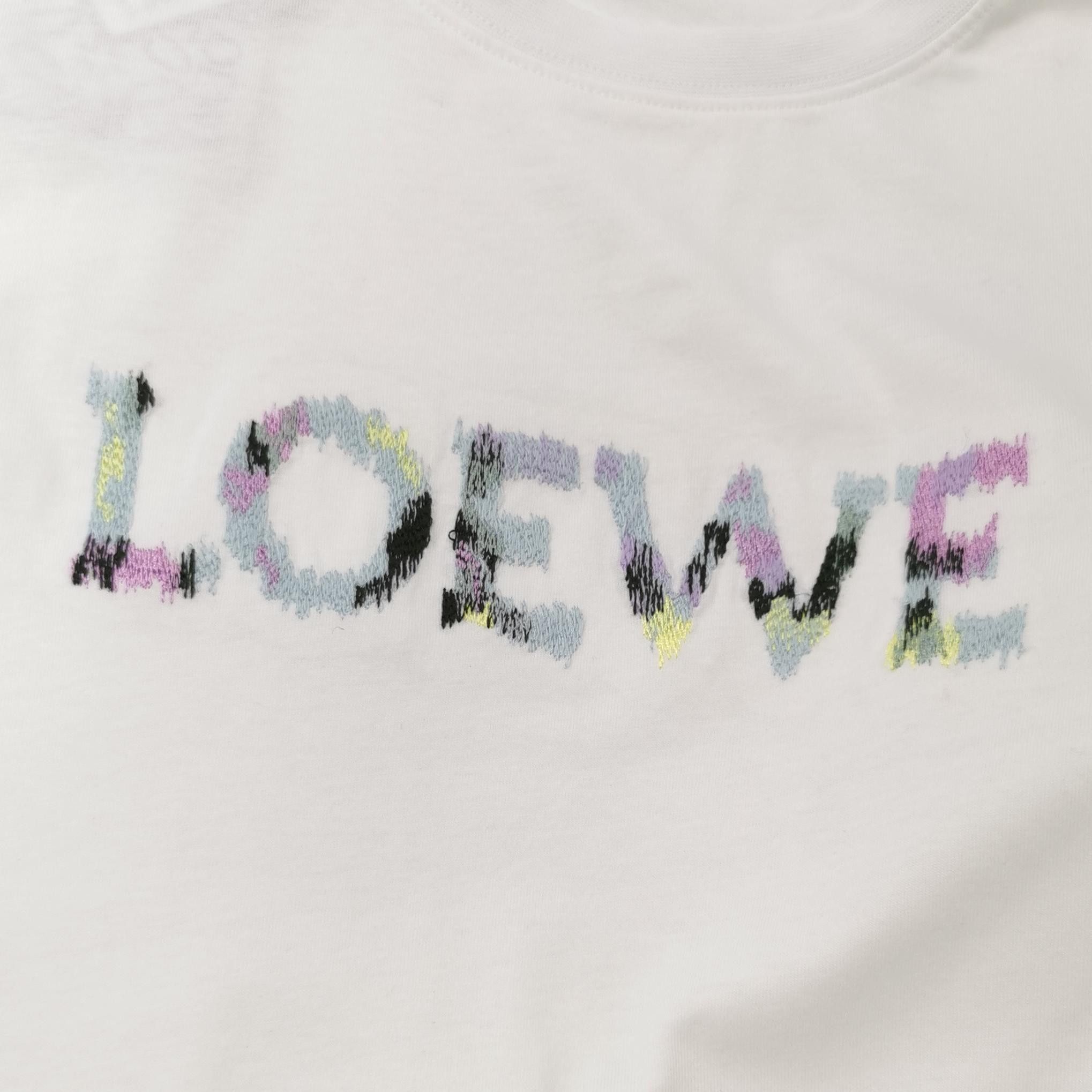 Loewe Logo Embroidered T-Shirt in White Size US L / EU 52-54 / 3 - 3 Thumbnail