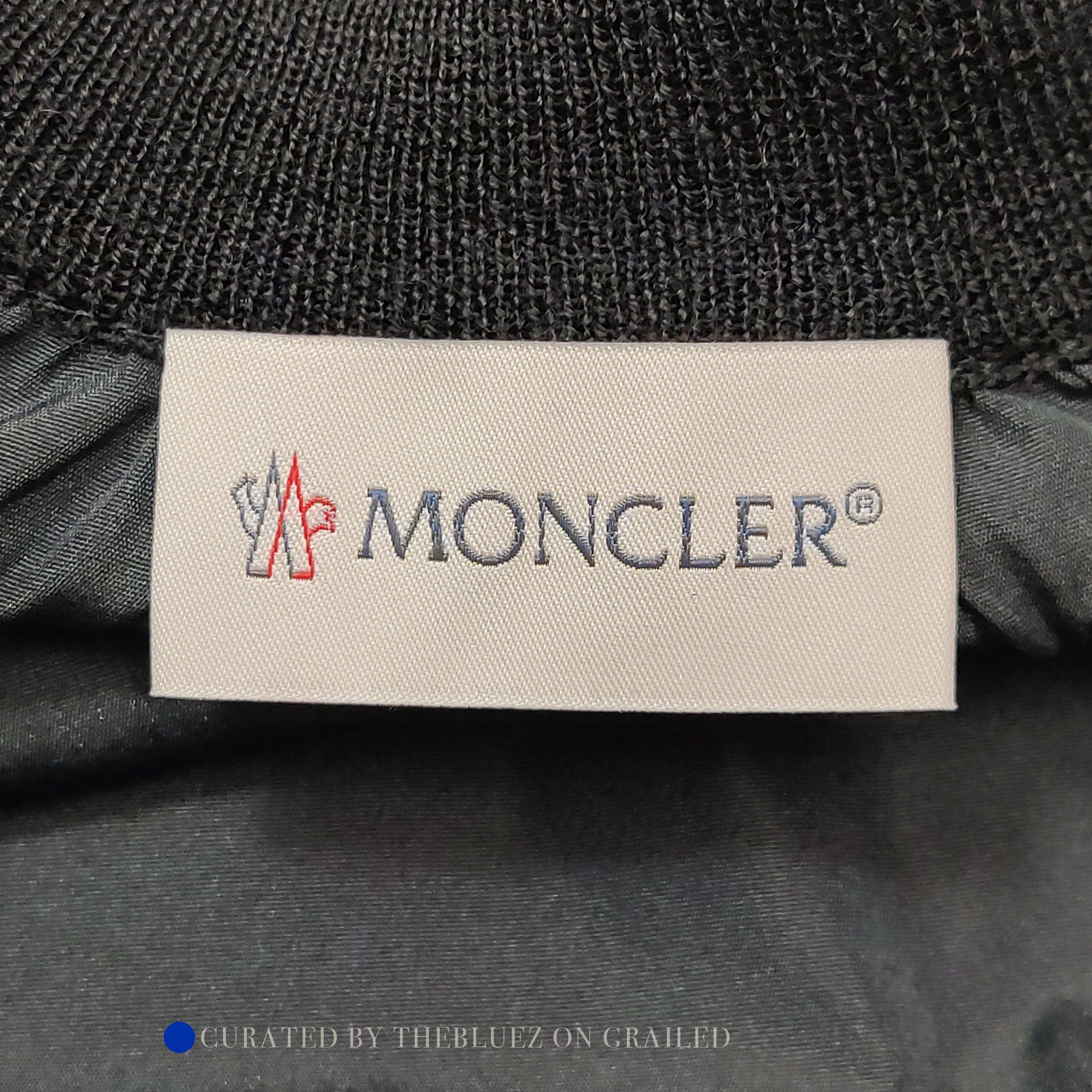 Moncler Contrast Panel Black Sweater Size US M / EU 48-50 / 2 - 6 Thumbnail