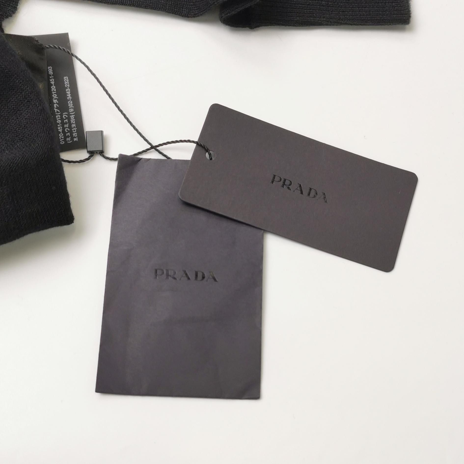 Prada Luxurious Black Wool-Silk Blend Sweater Size US S / EU 44-46 / 1 - 2 Thumbnail