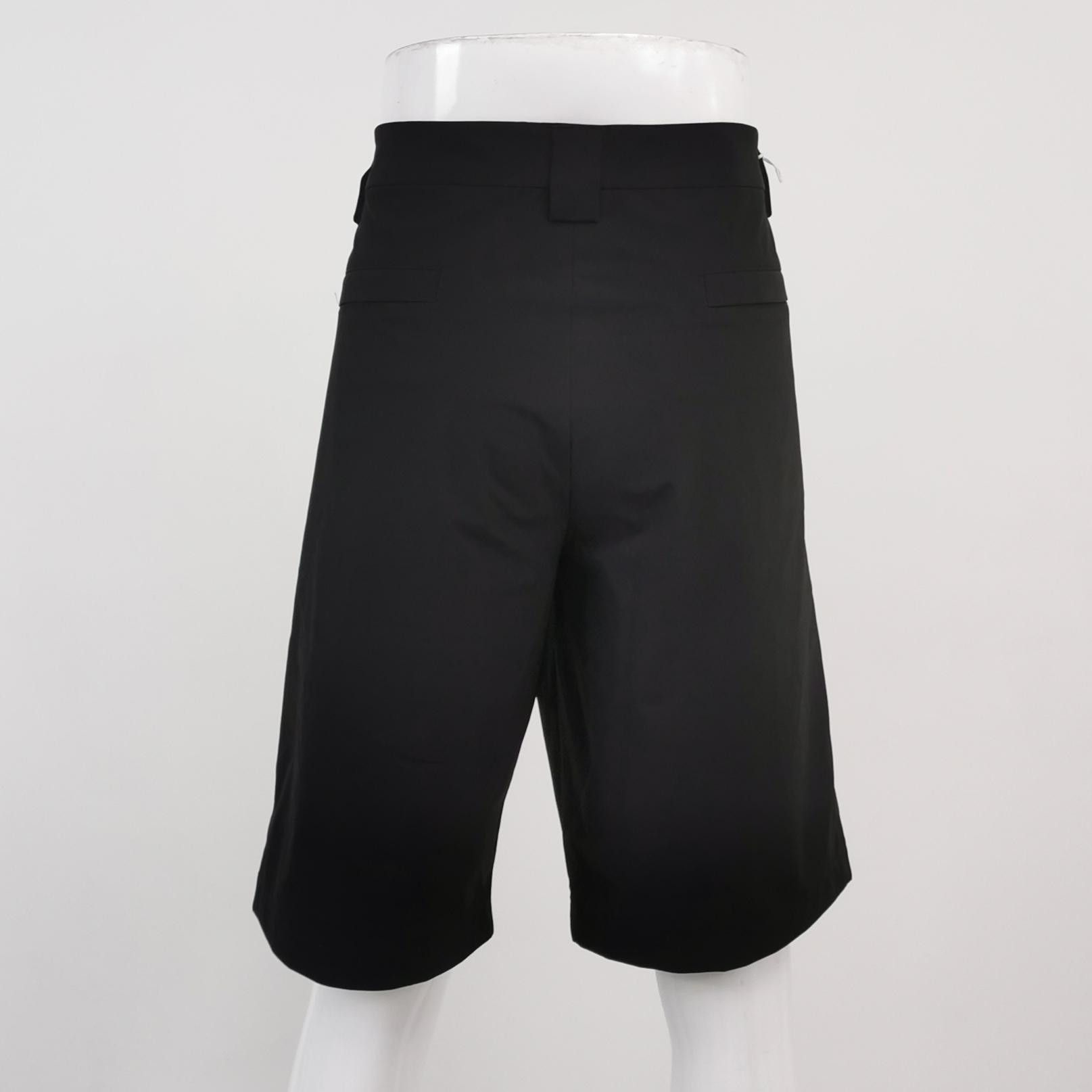 Prada Stylish Black Sporty Shorts Size US 36 / EU 52 - 2 Thumbnail