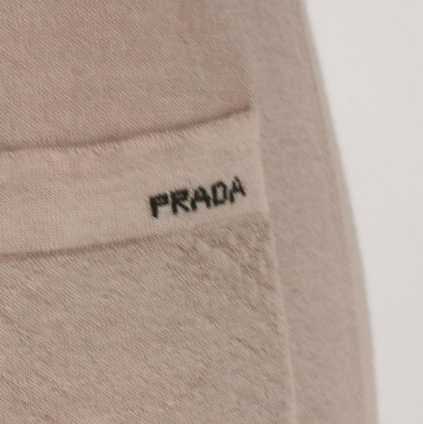 Prada Cashmere Logo Joggers in Beige Size US 26 / EU 42 - 3 Thumbnail