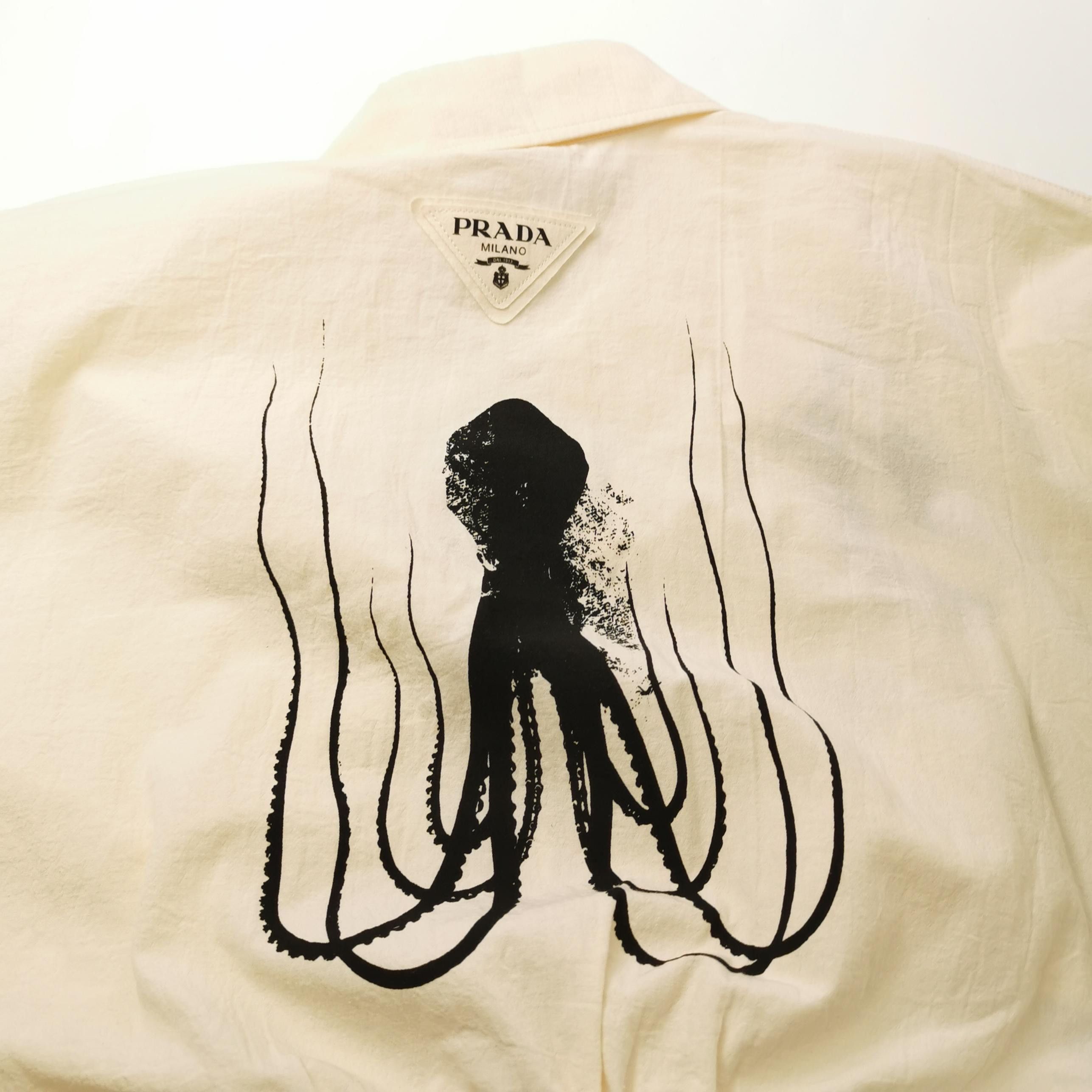 Prada Beige Octopus Graphic Button-Up Shirt Size US L / EU 52-54 / 3 - 3 Thumbnail