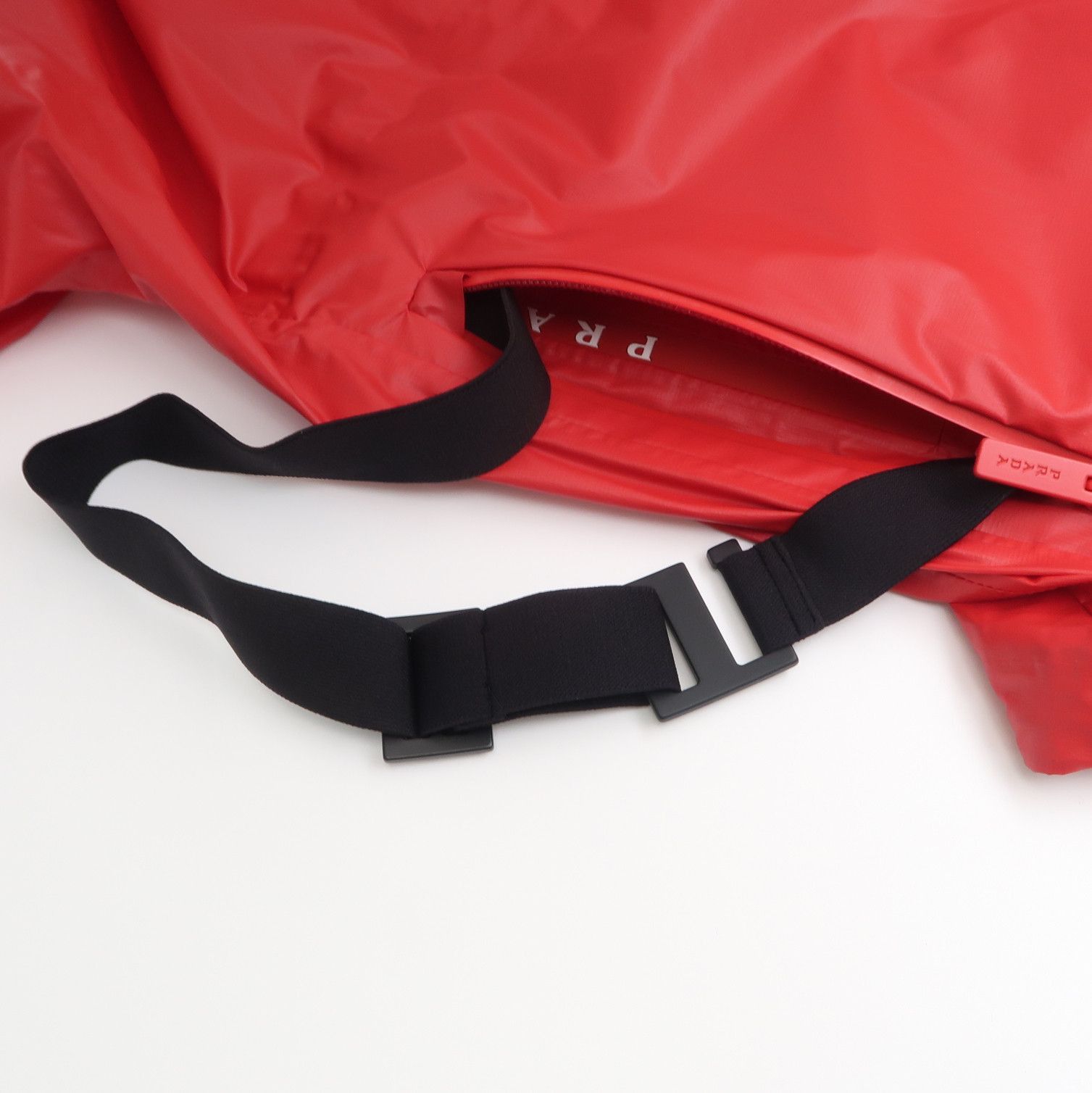 Prada Red Logo Pullover Windbreaker - Size XS Size US XS / EU 42 / 0 - 4 Thumbnail