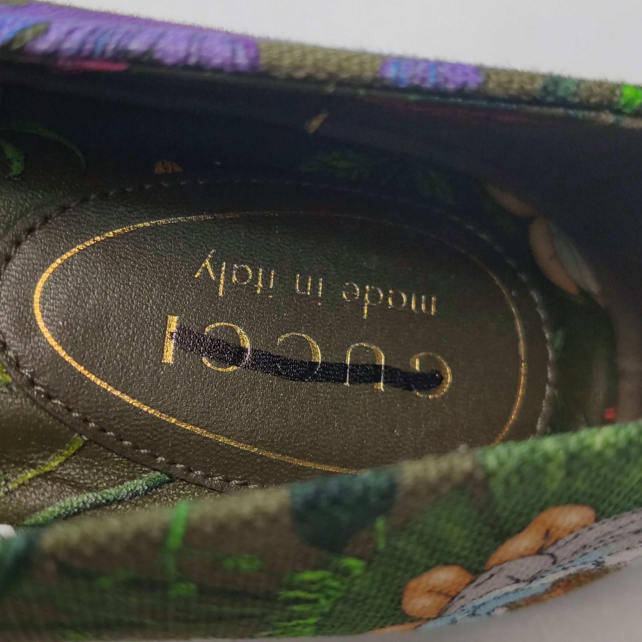 Gucci Gucci Women 7-5 Flats Size US 7.5 / IT 37.5 - 9 Thumbnail