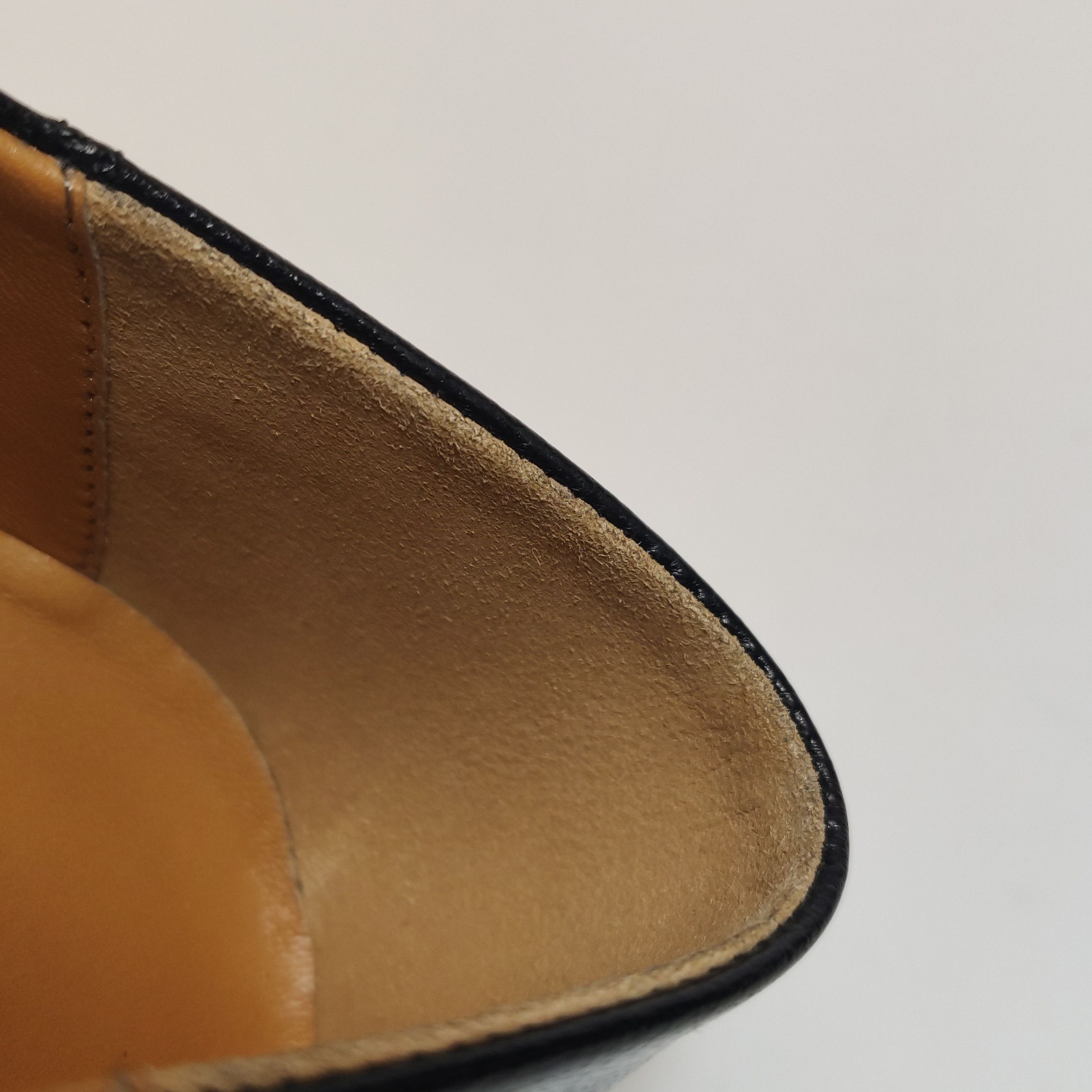 Gucci Gucci Women 6-5 Flats Size US 6.5 / IT 36.5 - 8 Thumbnail