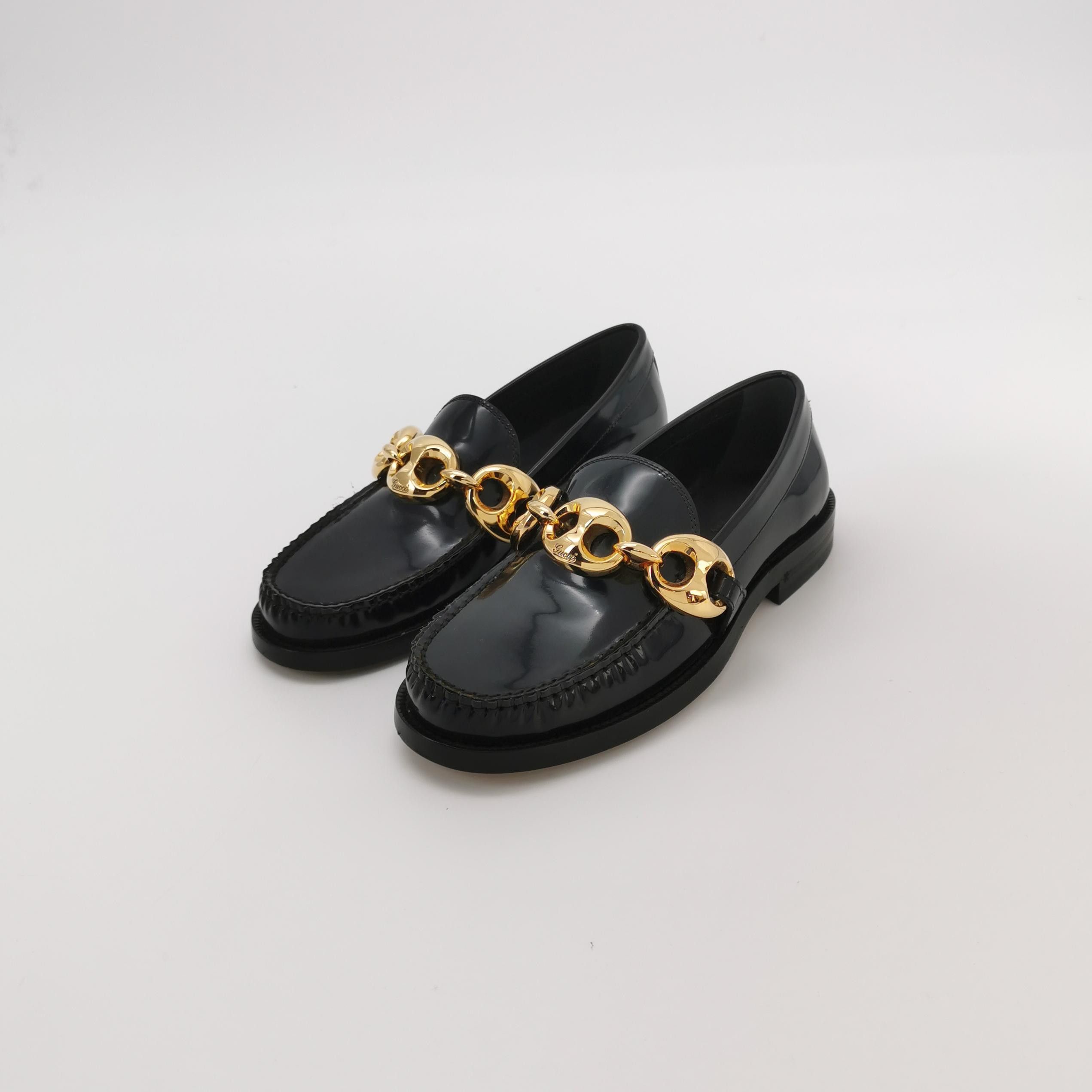 Gucci Gucci Women 5 Flats Size US 5 / IT 35 - 2 Thumbnail