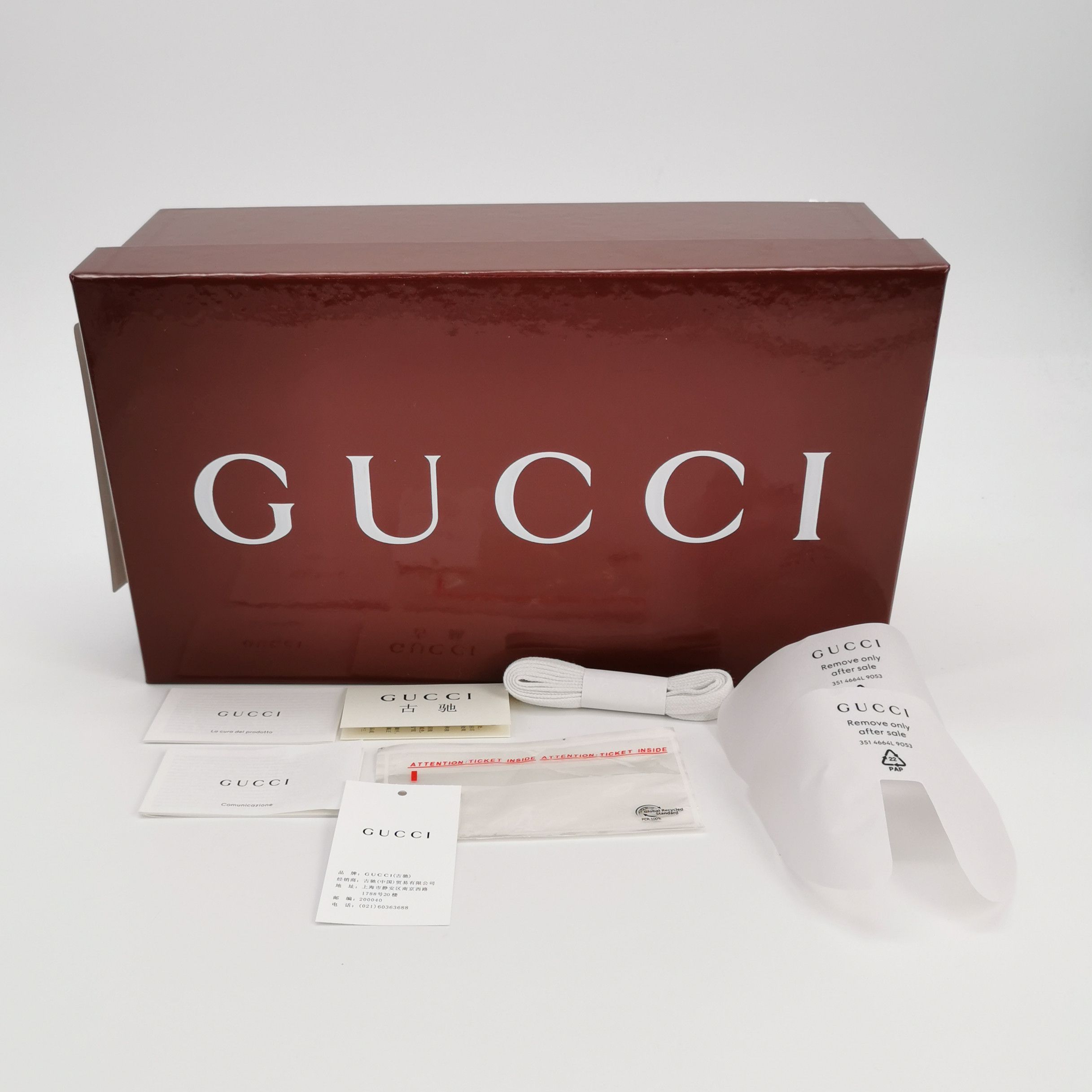 Gucci Gucci Women 7-5 Lowtop Sneakers Size US 7.5 / IT 37.5 - 6 Thumbnail