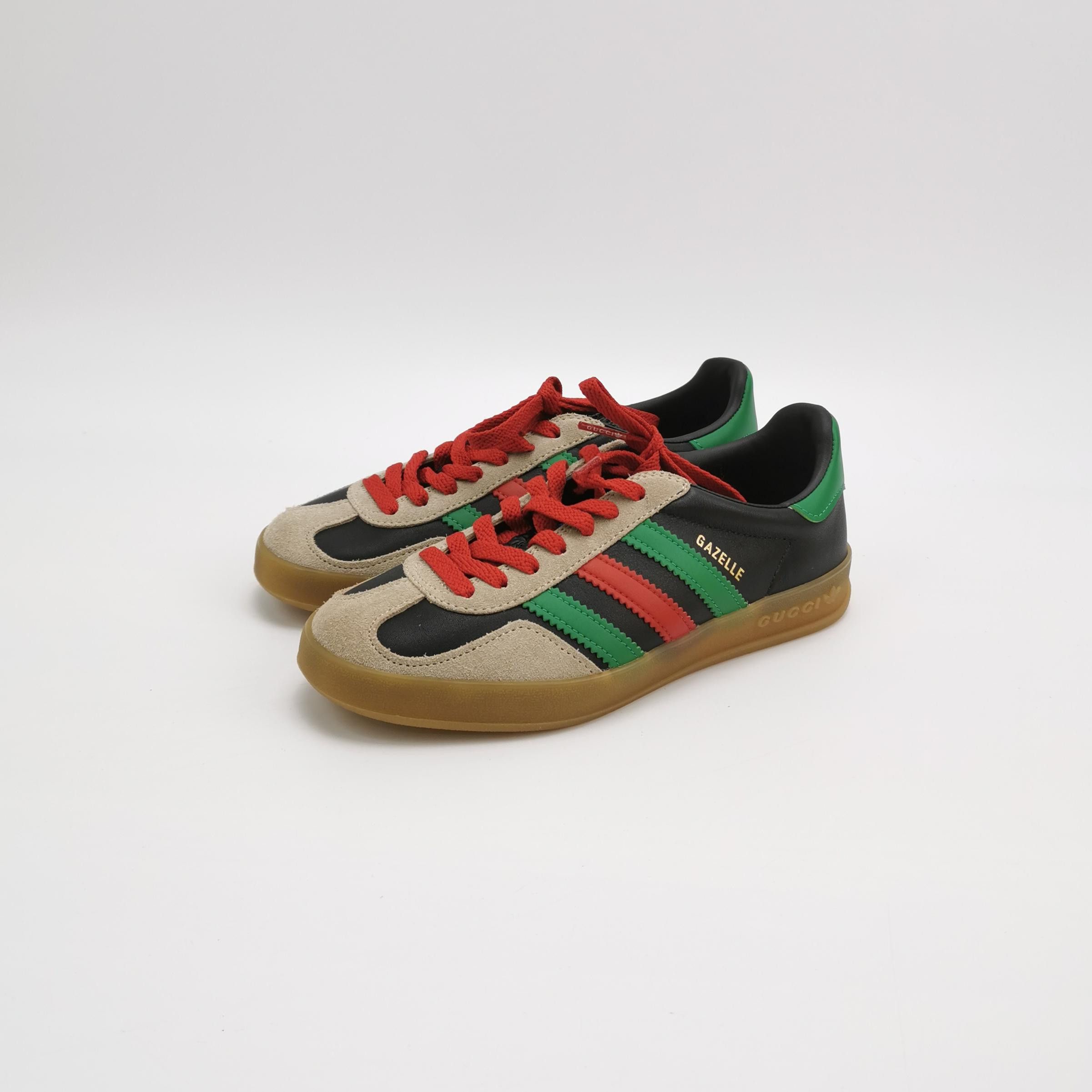 Gucci Gucci Women 5 Lowtop Sneakers Size US 5 / IT 35 - 2 Thumbnail
