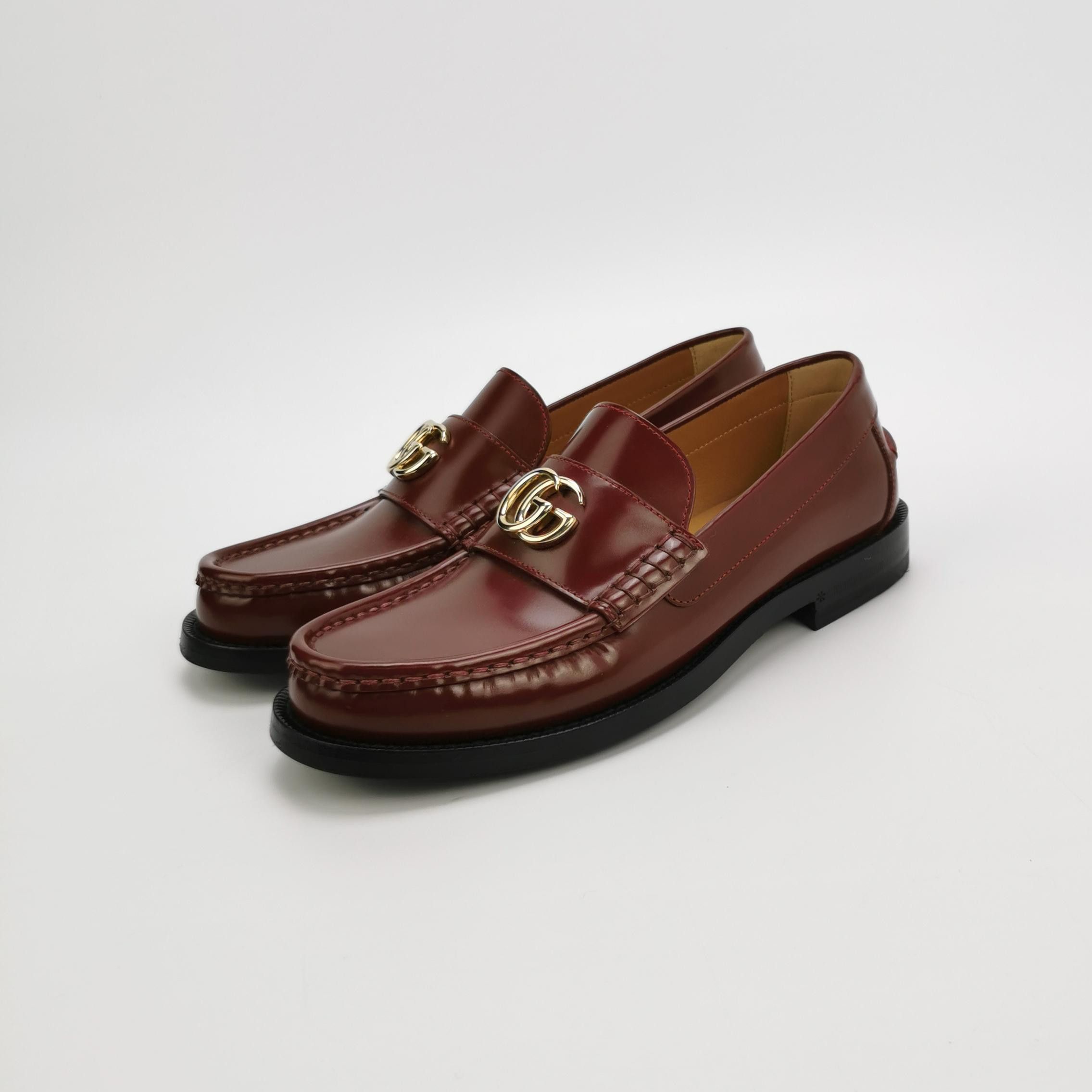 Gucci Gucci Women 6-5 Flats Size US 6.5 / IT 36.5 - 2 Thumbnail