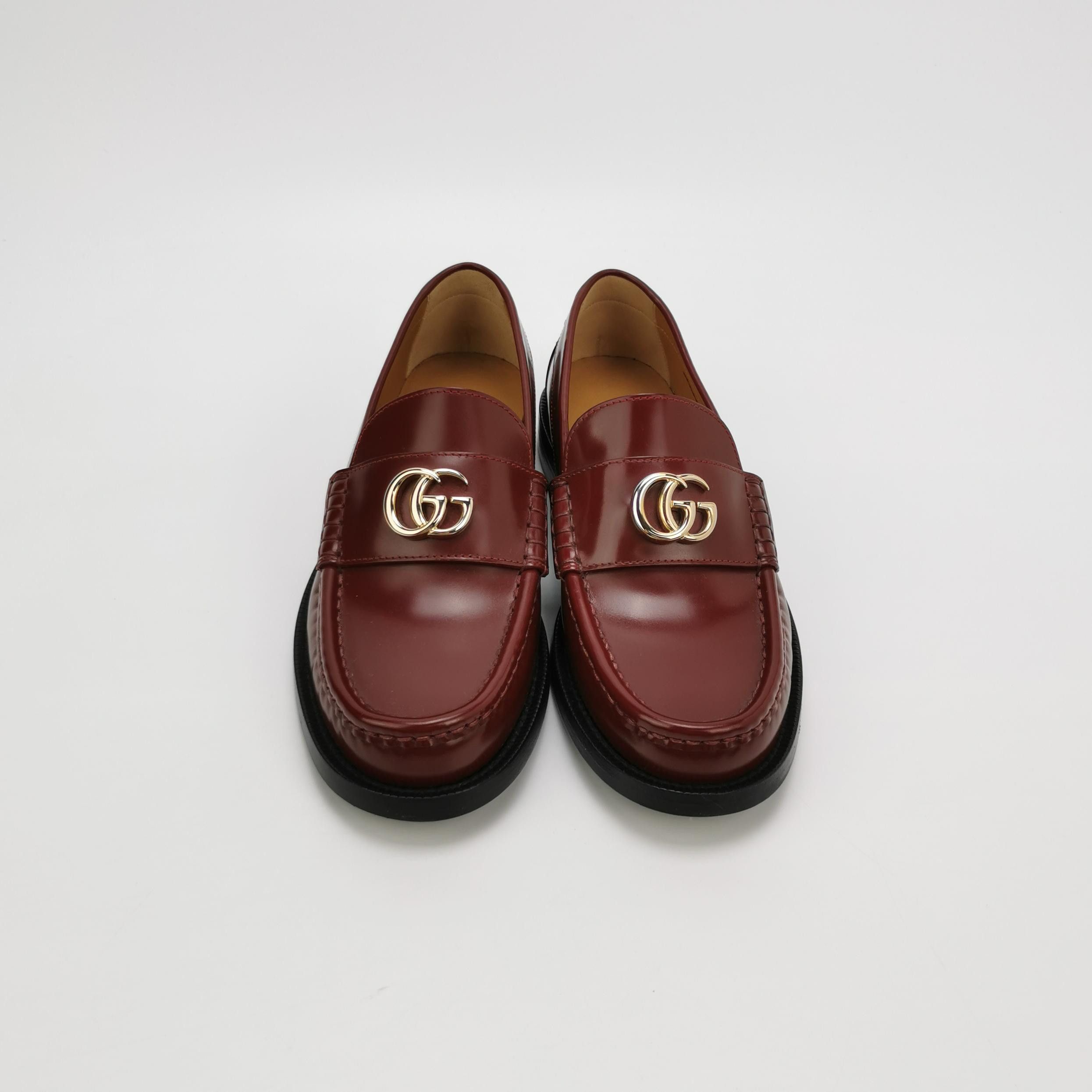 Gucci Gucci Women 6-5 Flats Size US 6.5 / IT 36.5 - 3 Thumbnail