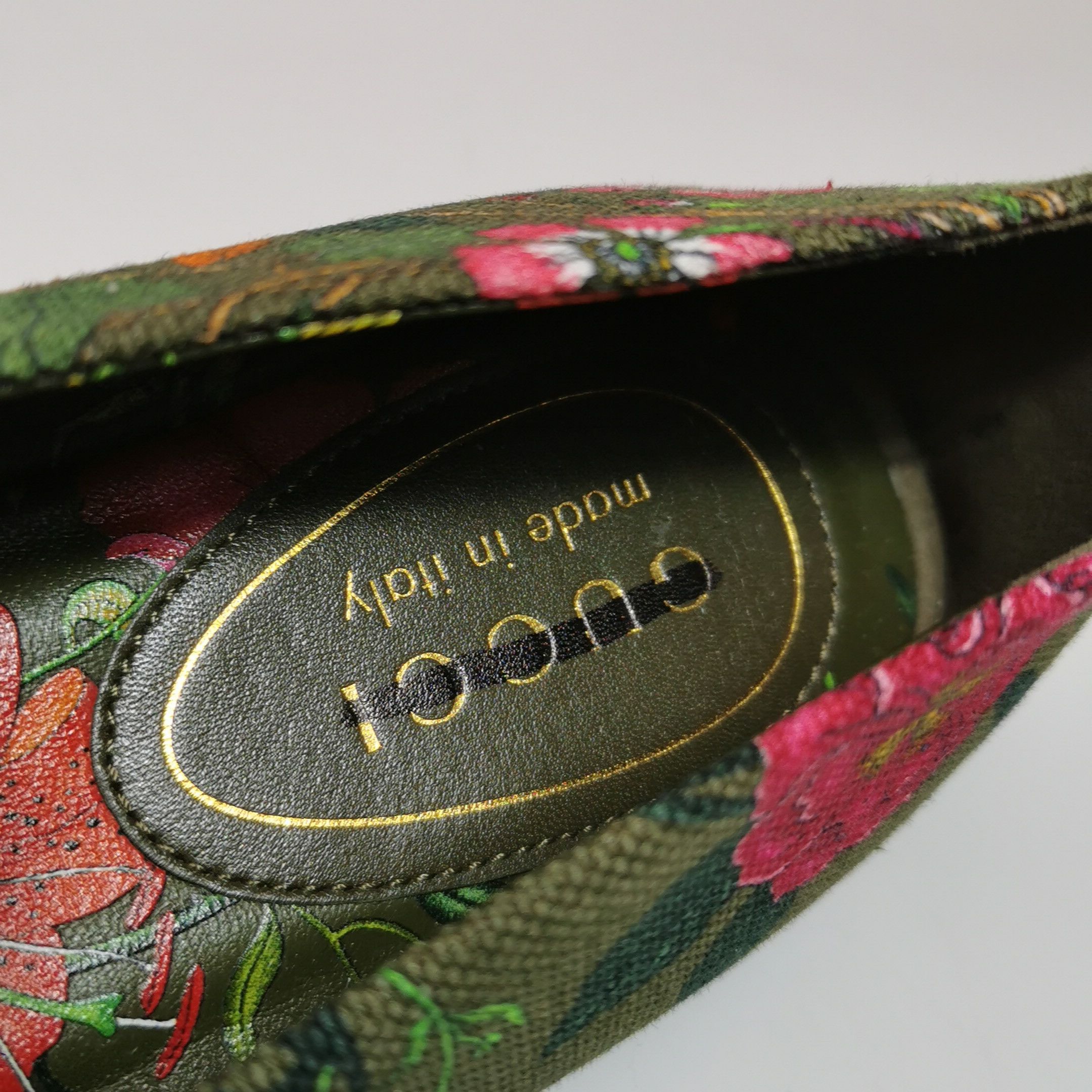 Gucci Gucci Women 7-5 Flats Size US 7.5 / IT 37.5 - 12 Thumbnail