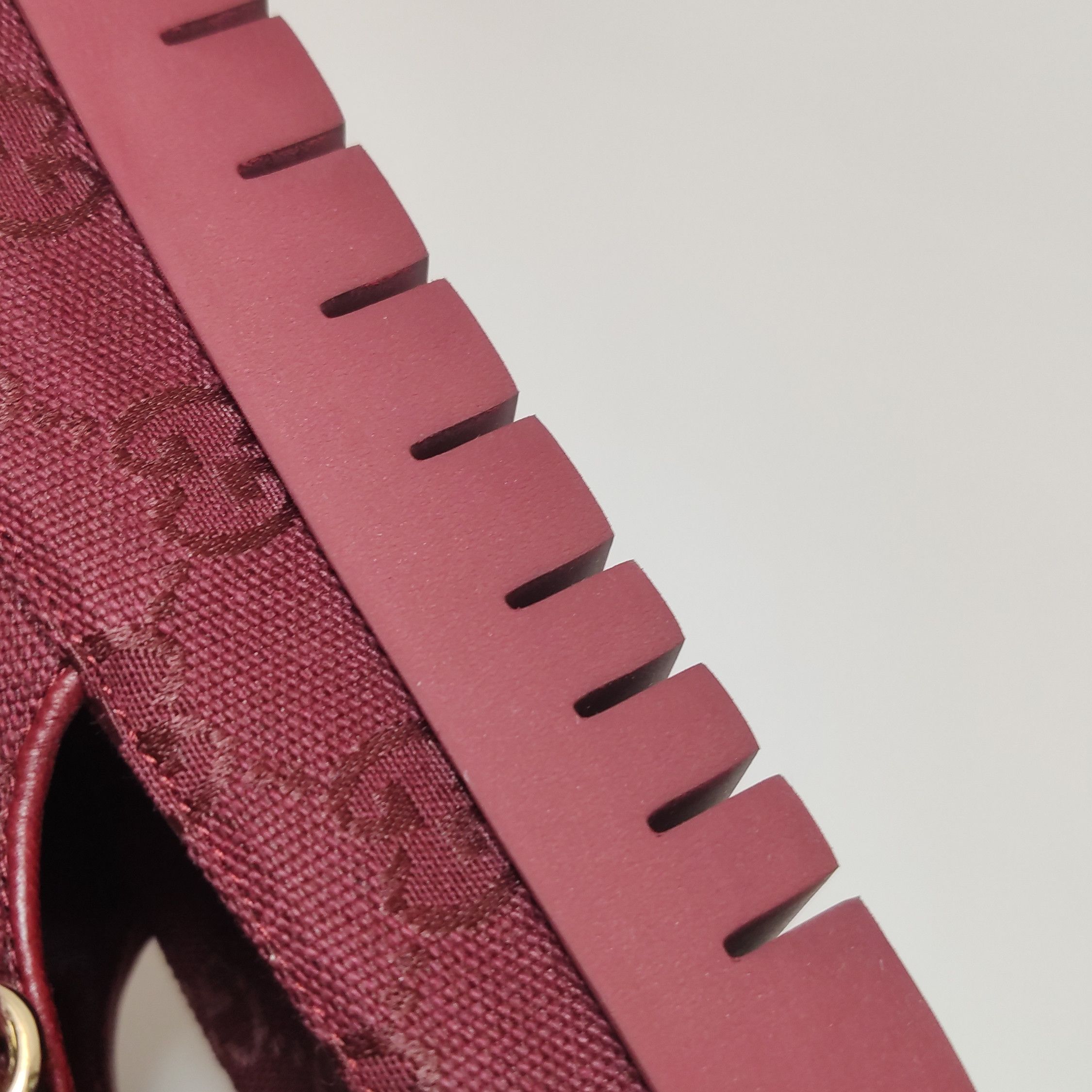 Gucci Gucci Women 10 Sandals Size US 10 / IT 40 - 10 Thumbnail