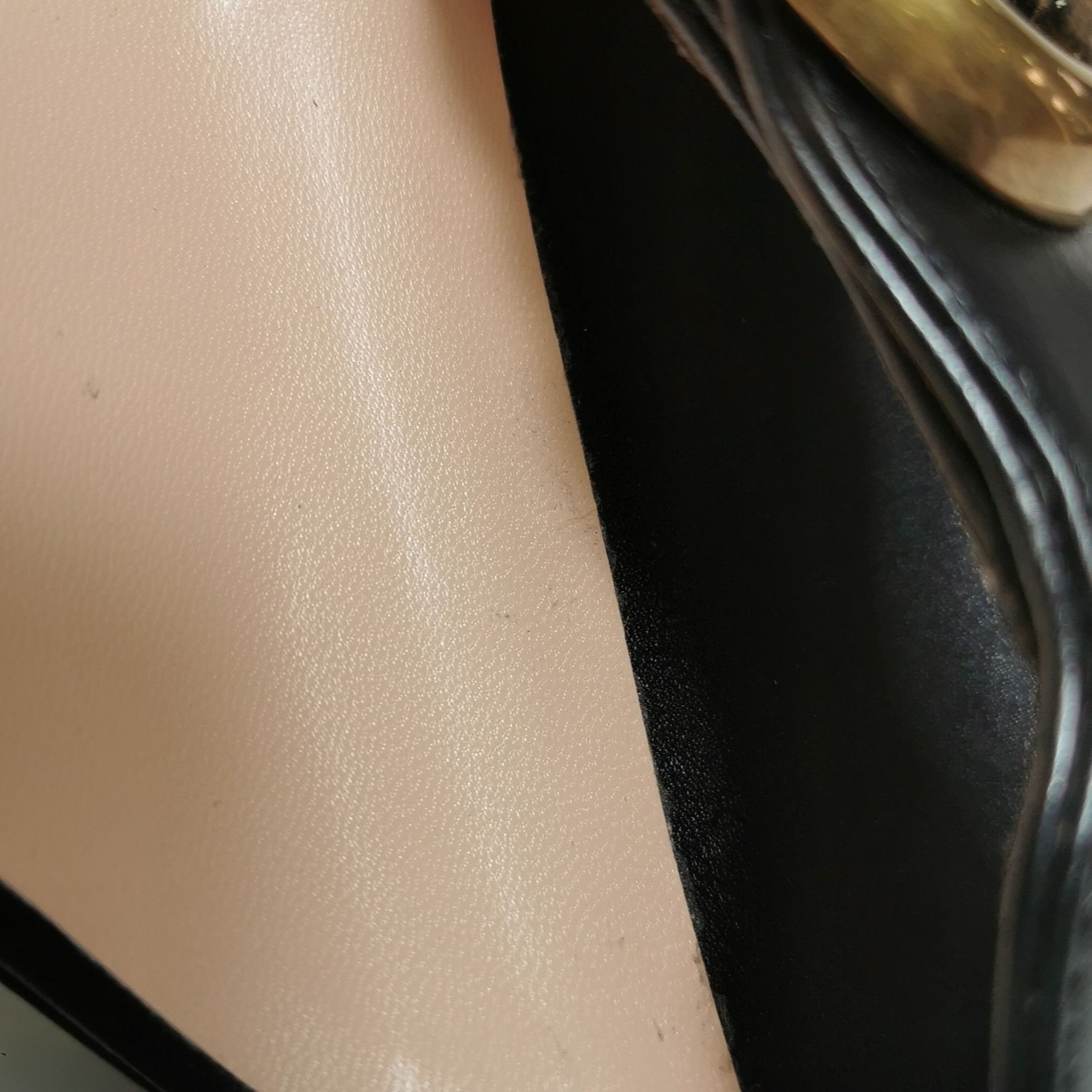 Gucci Gucci Women 7-5 Sandals Size US 7.5 / IT 37.5 - 11 Thumbnail