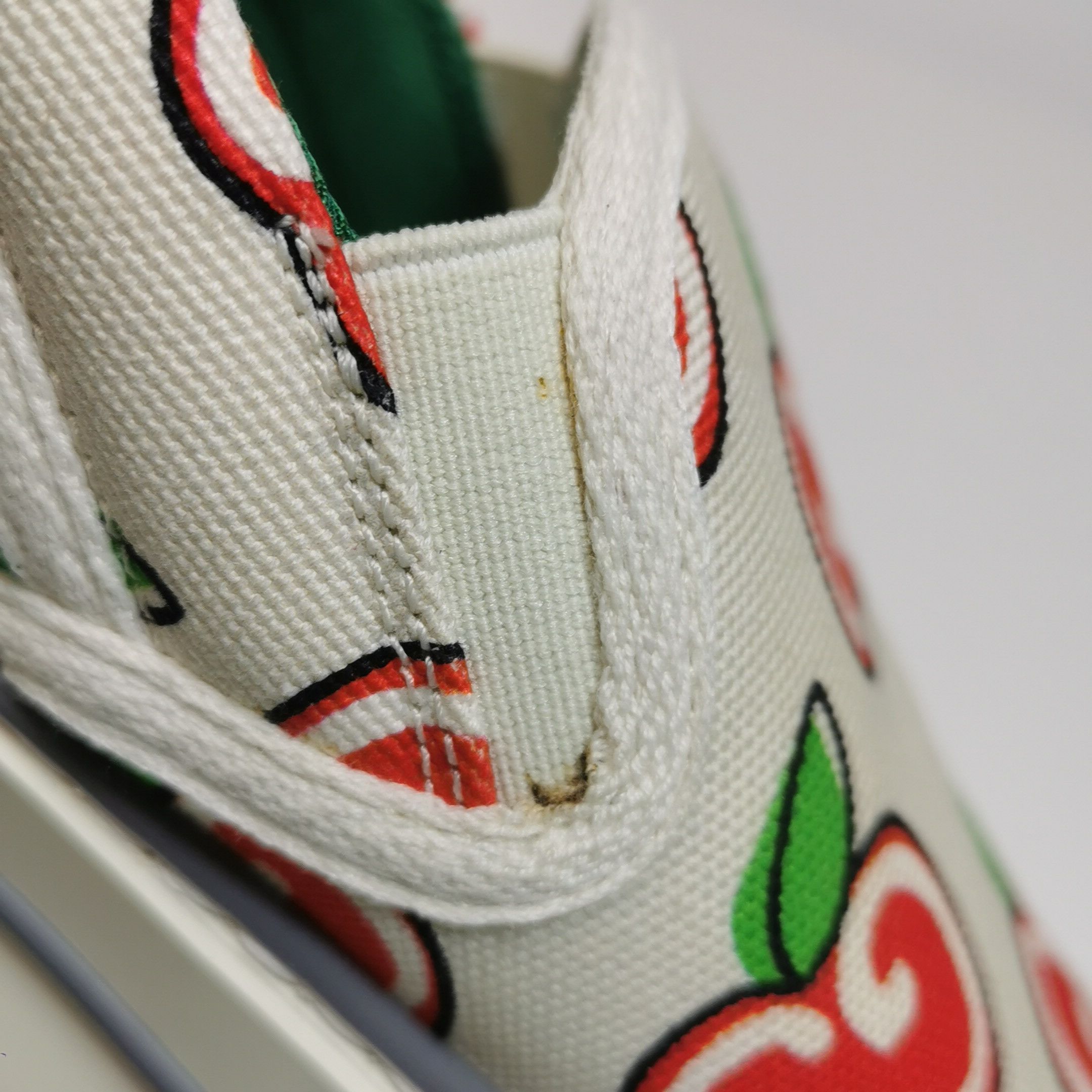 Gucci Gucci Women it_34 Lowtop Sneakers Size US 4 / IT 34 - 7 Thumbnail