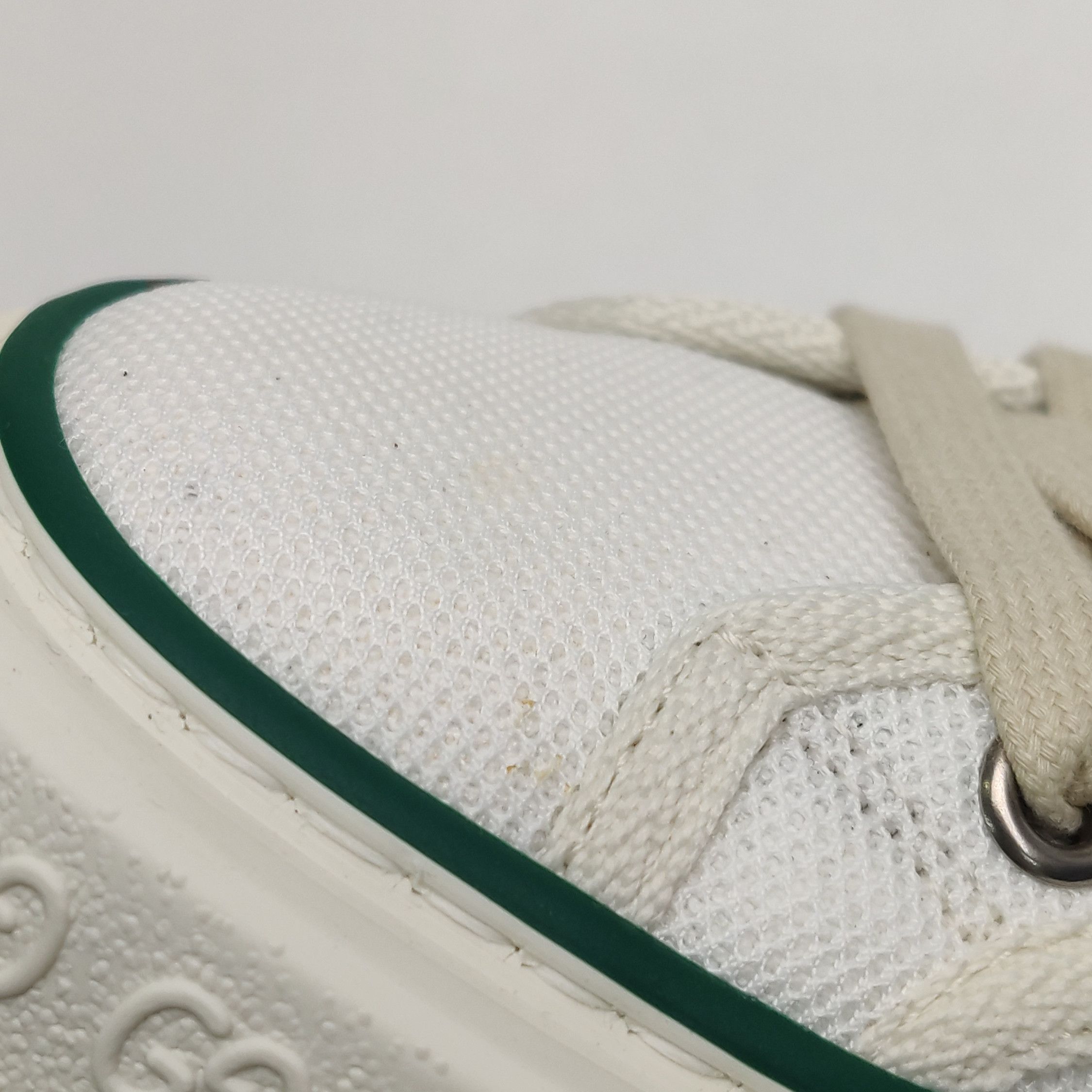 Gucci Gucci Women 5-5 Lowtop Sneakers Size US 5.5 / IT 35.5 - 7 Thumbnail
