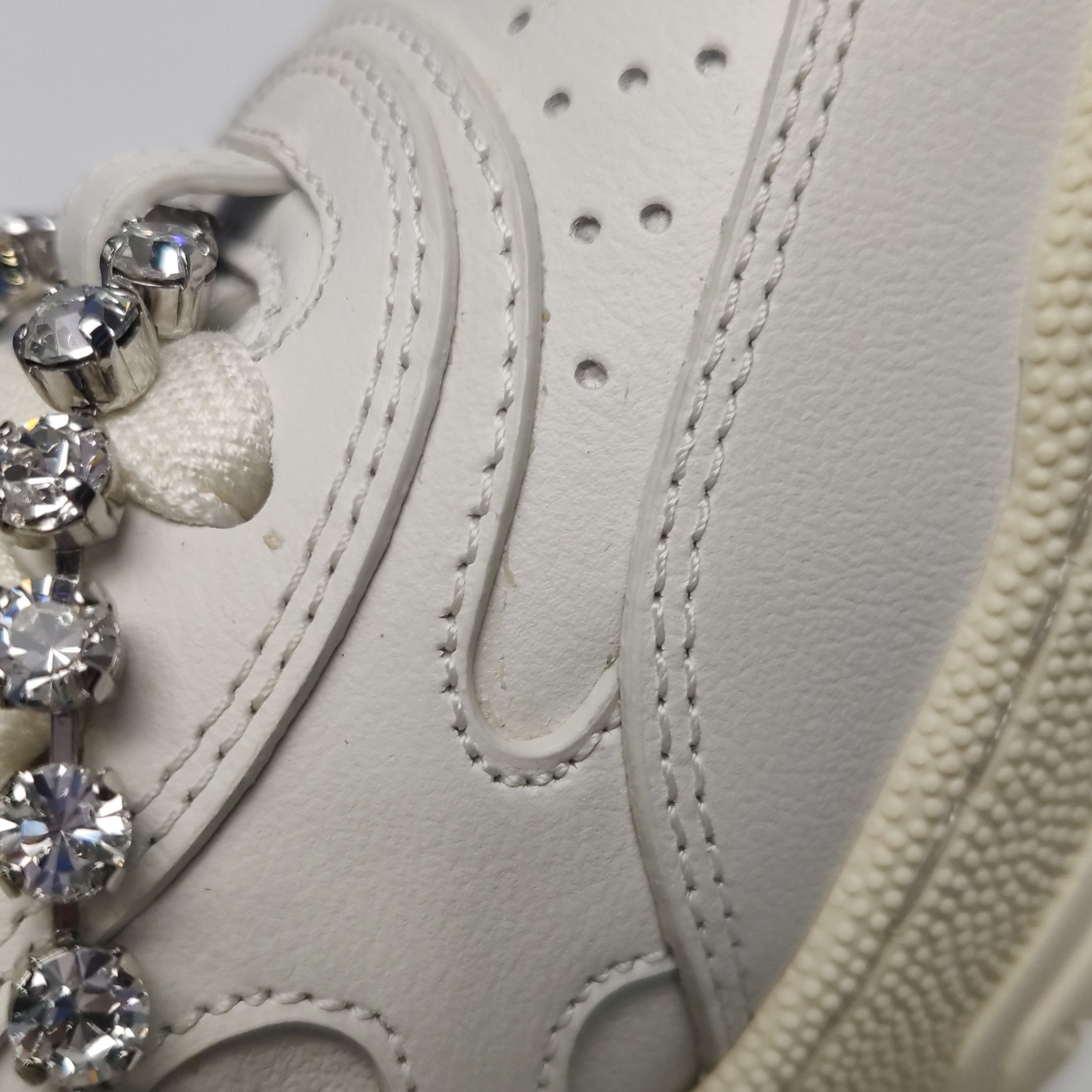 Gucci Gucci Women 7-5 Lowtop Sneakers Size US 7.5 / IT 37.5 - 7 Thumbnail