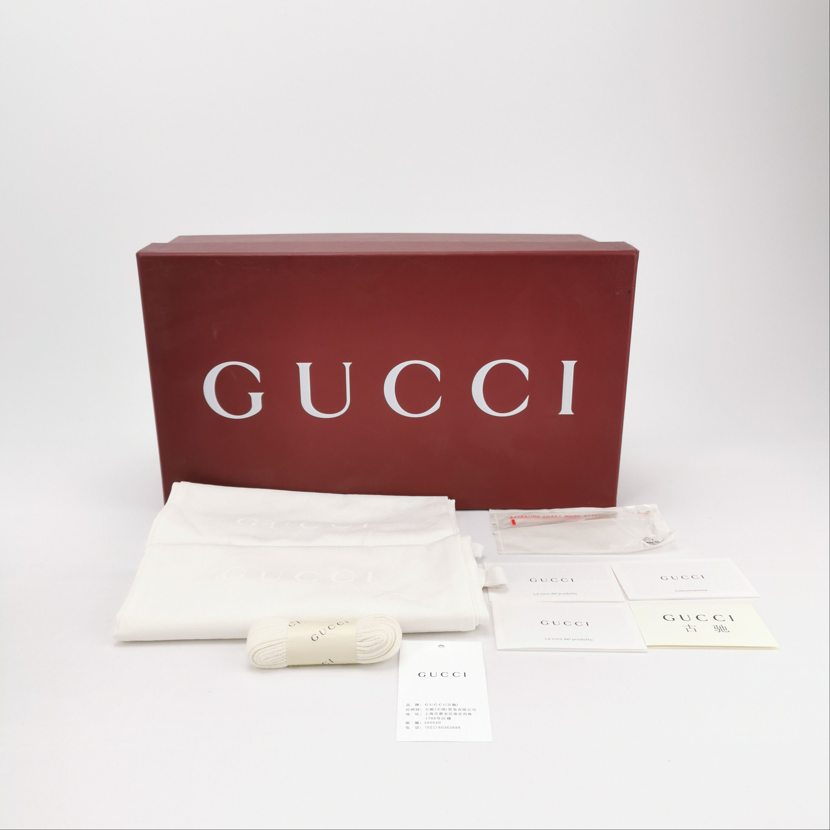 Gucci Gucci Women 7-5 Lowtop Sneakers Size US 7.5 / IT 37.5 - 6 Thumbnail