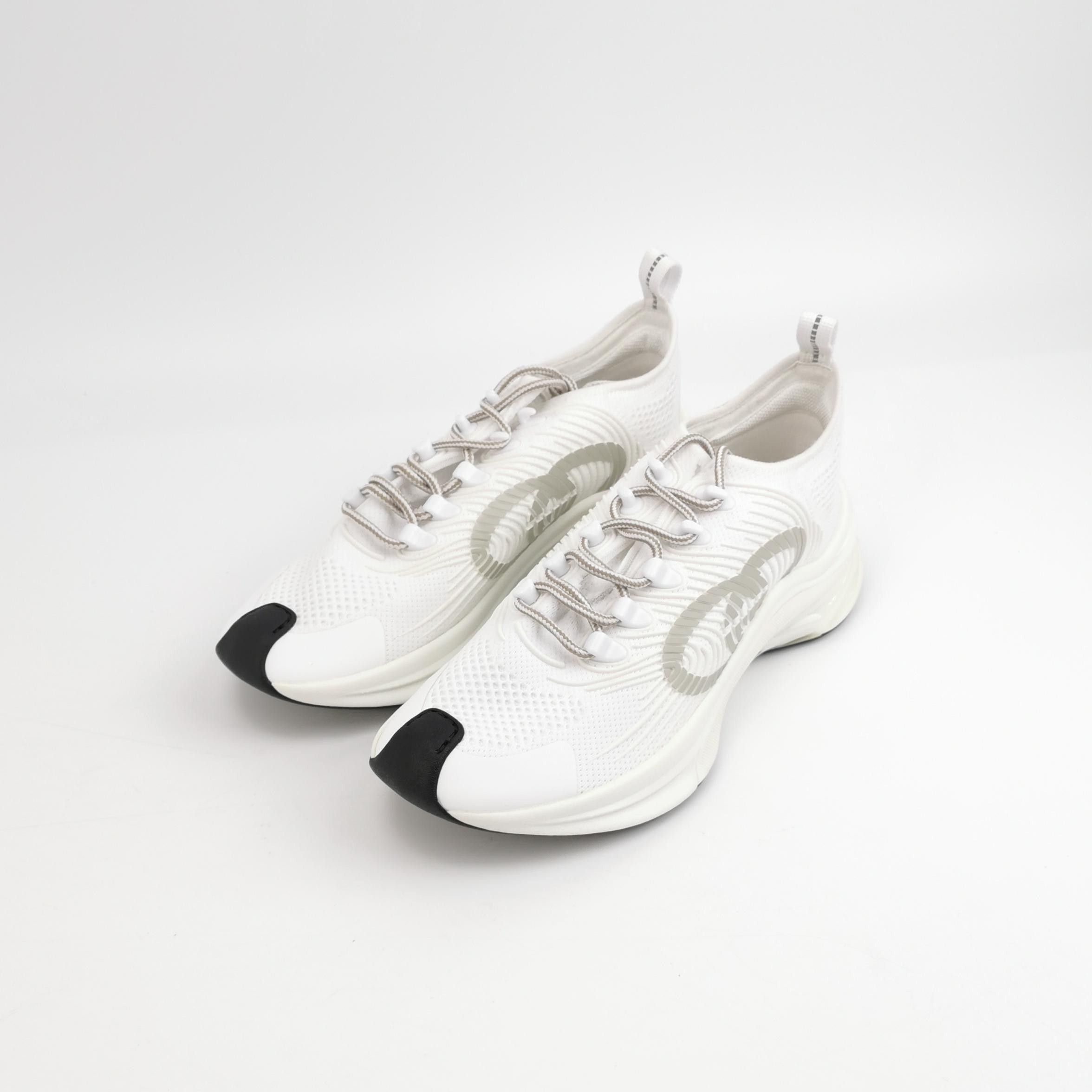 Gucci Gucci Women 9-5 Lowtop Sneakers Size US 9.5 / IT 39.5 - 2 Thumbnail