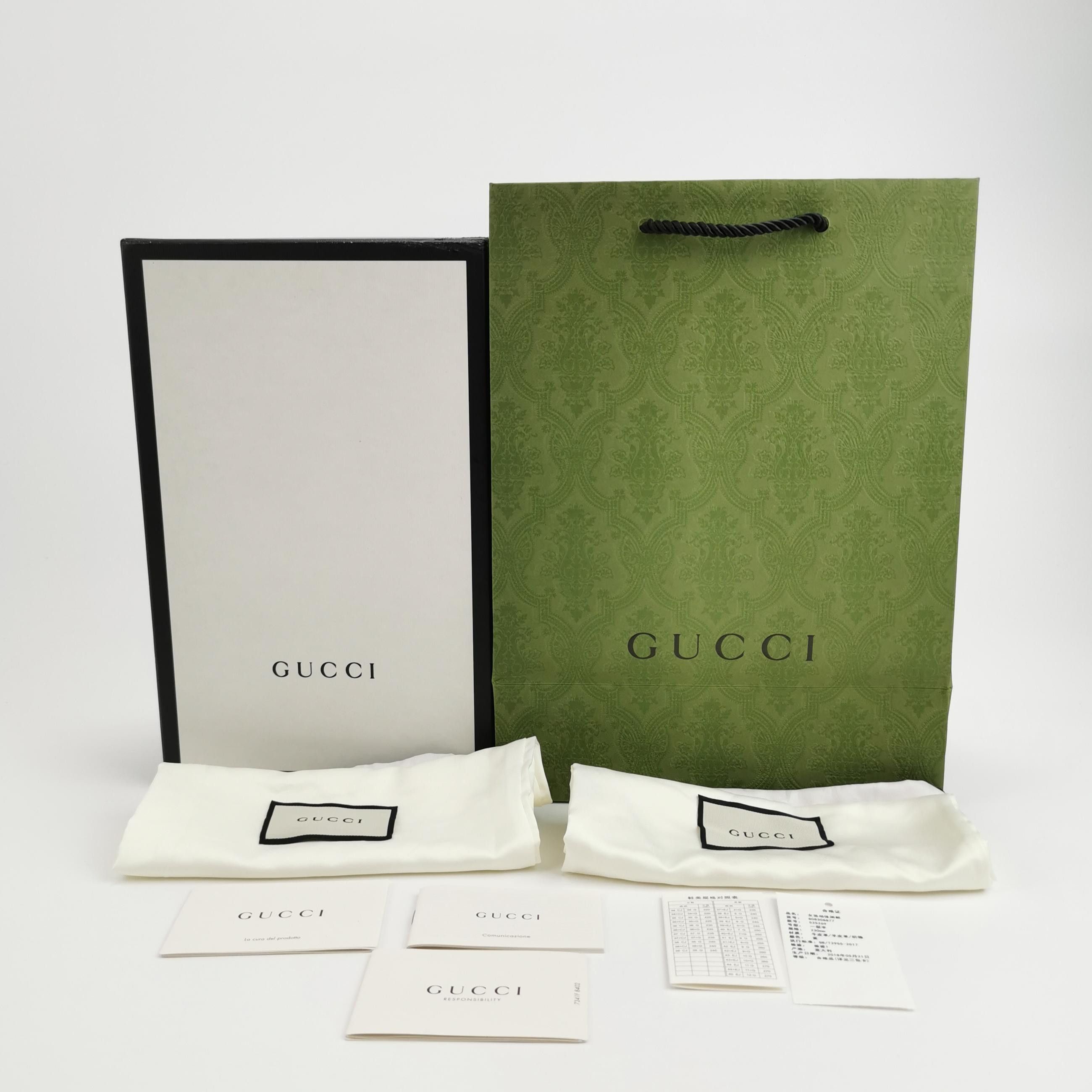Gucci Gucci Women 6-5 Lowtop Sneakers Size US 6.5 / IT 36.5 - 6 Thumbnail