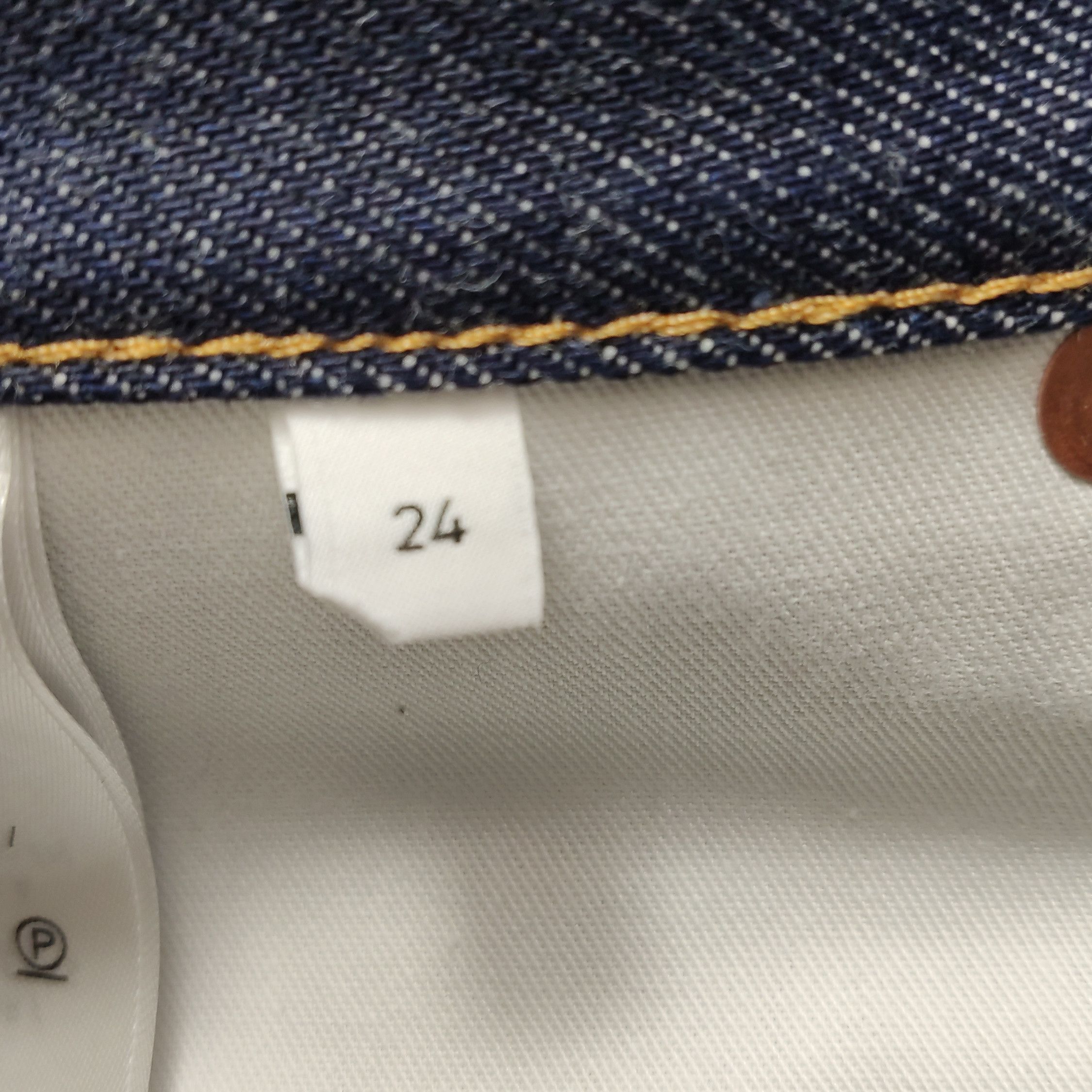 Gucci Gucci Women 26 Pants Size 26" / US 2 / IT 38 - 9 Thumbnail