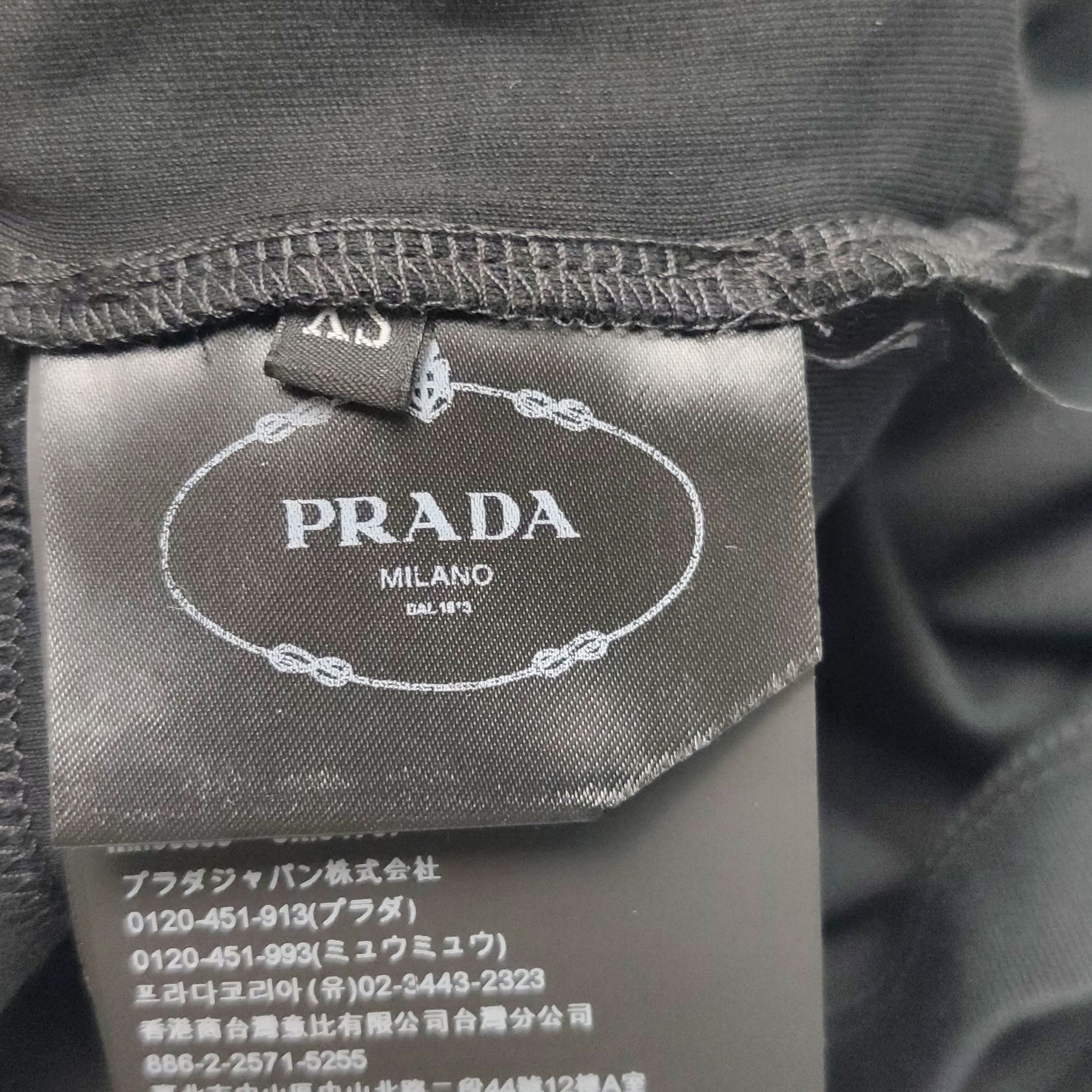 Prada Black Crew Neck Pocket T-Shirt in XS Size US XS / EU 42 / 0 - 10 Thumbnail