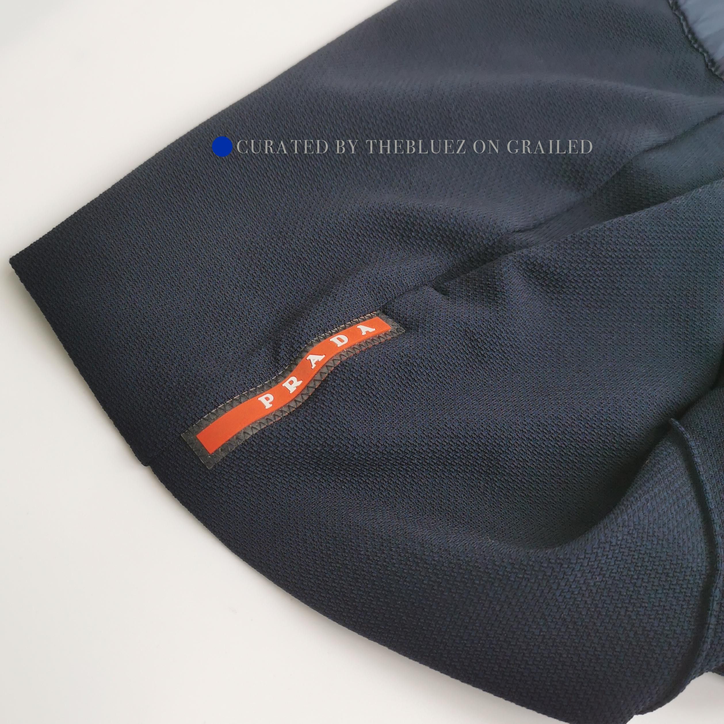 Prada Elegant Black Logo Tab Shorts Size US 30 / EU 46 - 3 Thumbnail