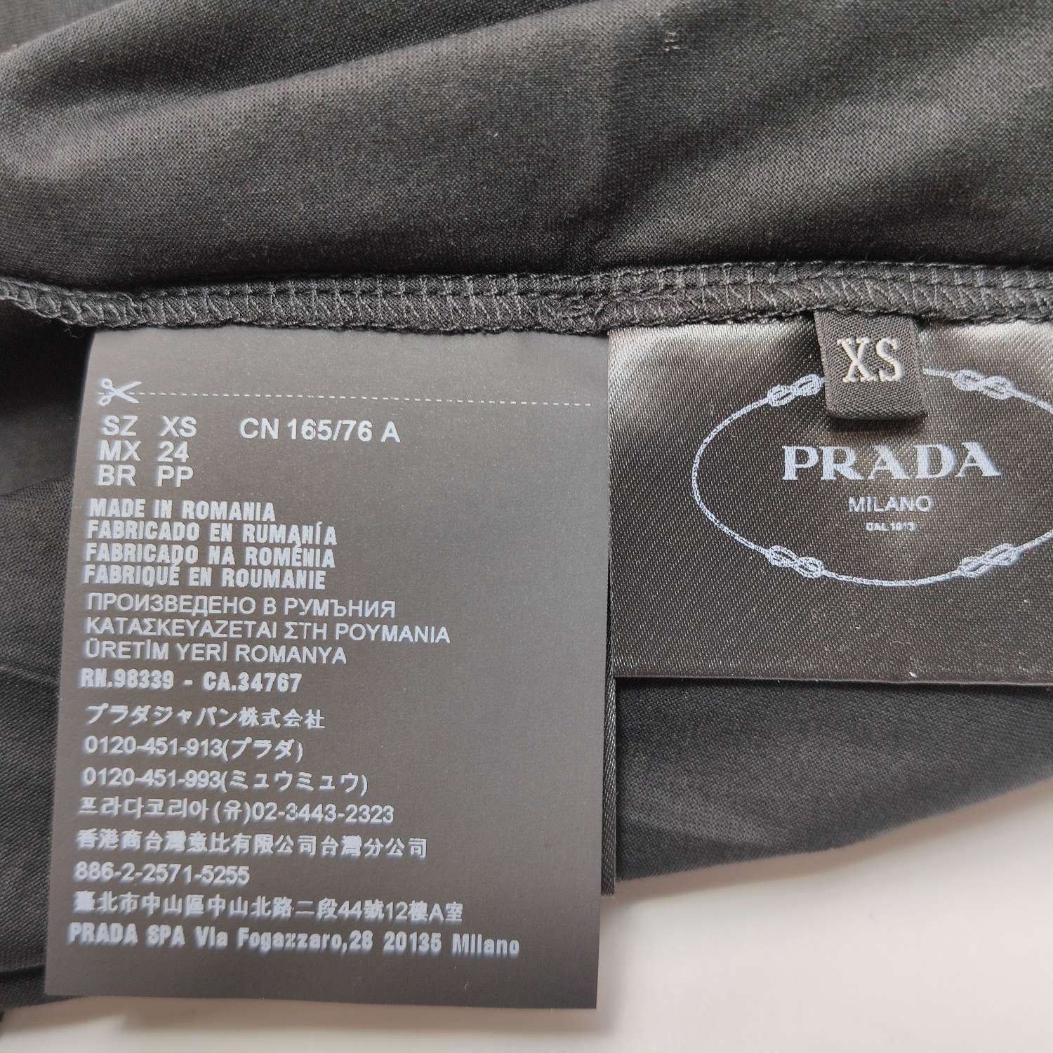 Prada Classic Black Short Sleeve T-Shirt Size US XS / EU 42 / 0 - 5 Thumbnail