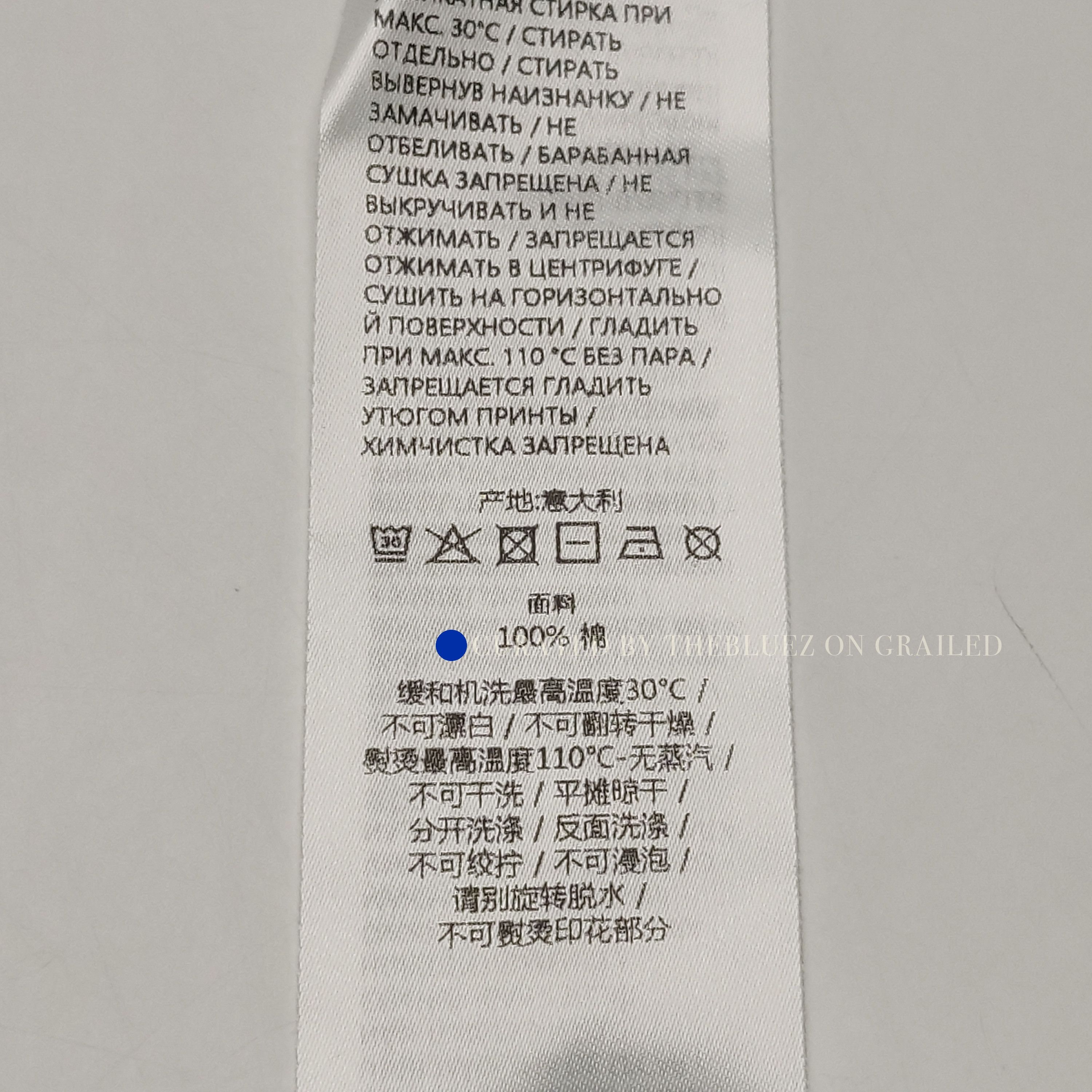 Gucci Classic Logo Tee in White Size US M / EU 48-50 / 2 - 8 Thumbnail