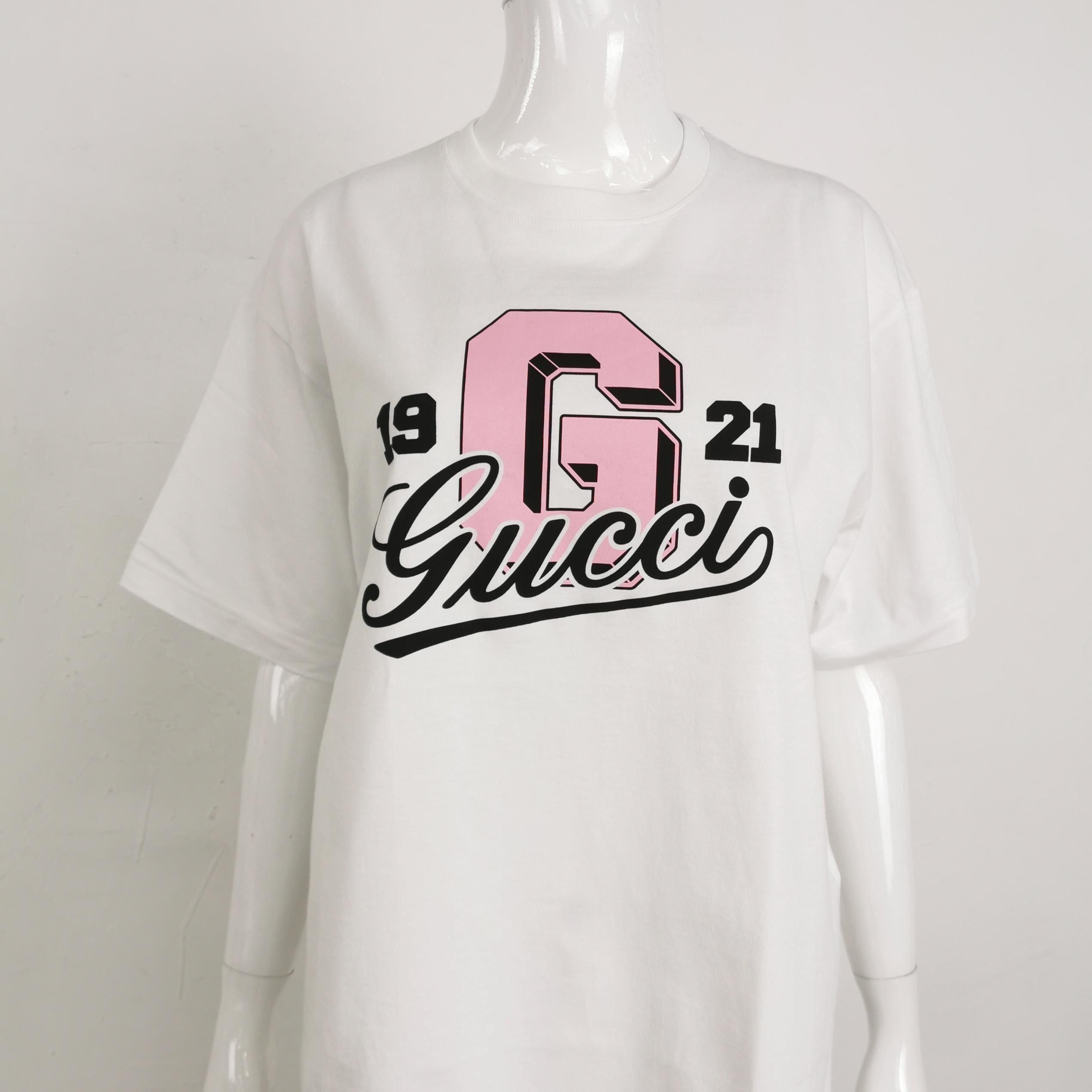 Gucci Classic Logo Tee in White Size US M / EU 48-50 / 2 - 3 Thumbnail