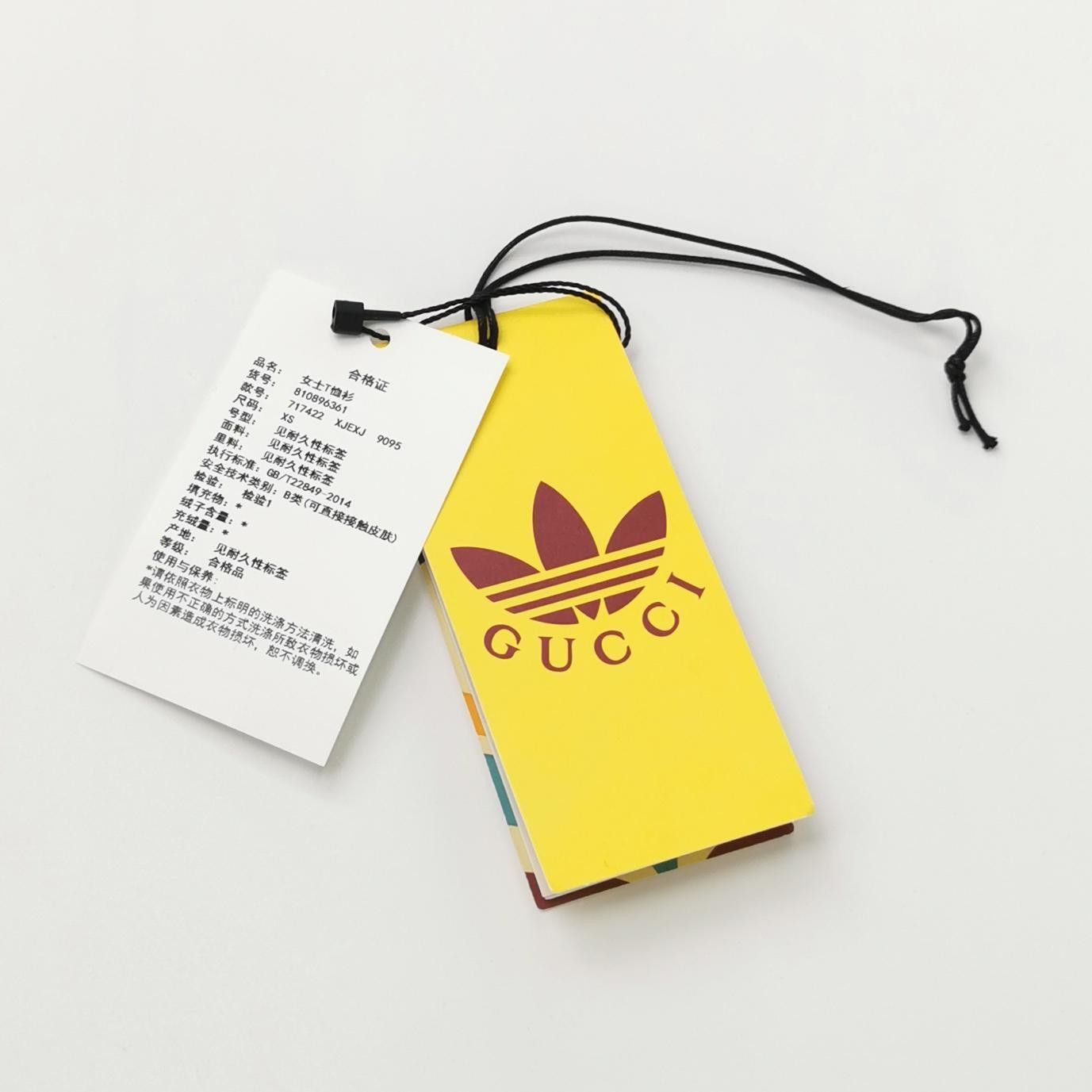 Gucci Iconic Logo T-Shirt in White Size US XS / EU 42 / 0 - 5 Thumbnail