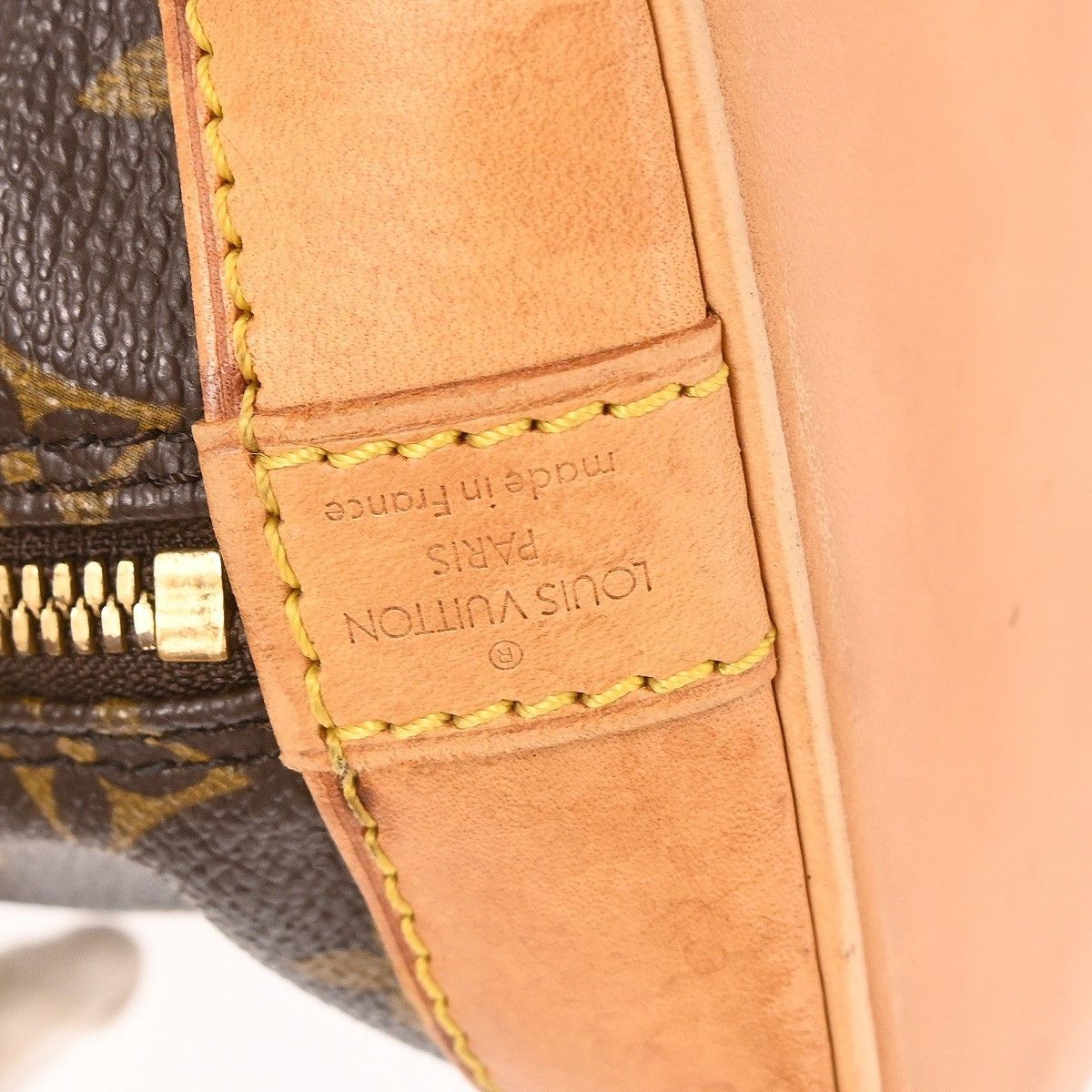 Louis Vuitton Louis Vuitton Alma Handbag Monogram Canvas Size ONE SIZE - 4 Thumbnail