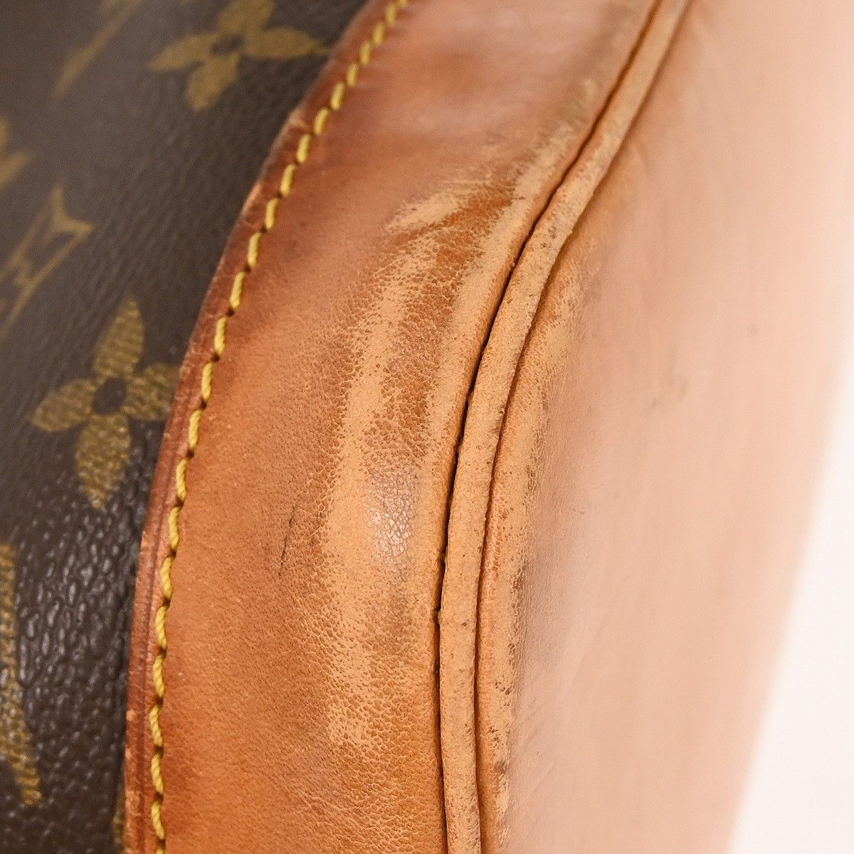 Louis Vuitton Louis Vuitton Alma Handbag Monogram Canvas Size ONE SIZE - 8 Thumbnail