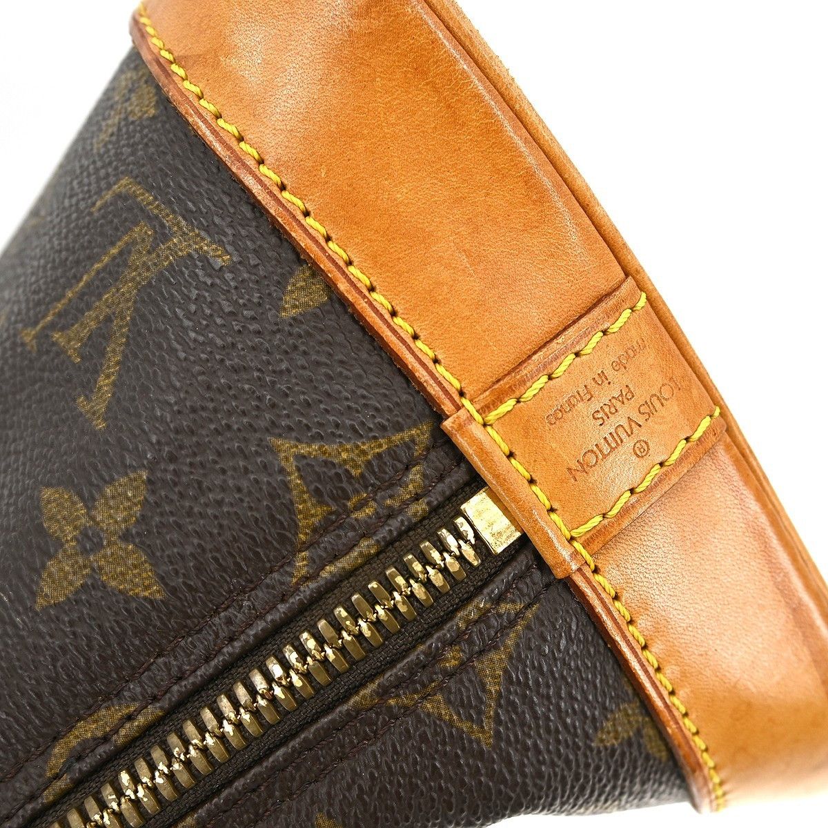 Louis Vuitton Louis Vuitton Alma Handbag Monogram Canvas Size ONE SIZE - 4 Thumbnail