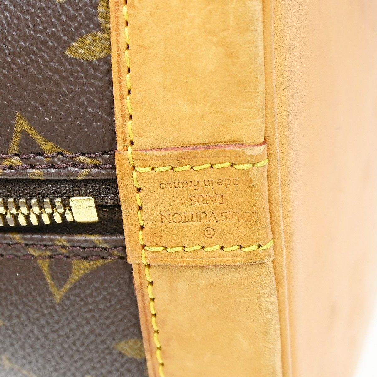 Louis Vuitton Louis Vuitton Alma Handbag Monogram Canvas Size ONE SIZE - 4 Thumbnail