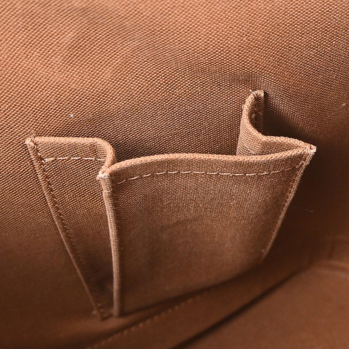 Louis Vuitton Louis Vuitton Alma Handbag Monogram Canvas Size ONE SIZE - 12 Thumbnail
