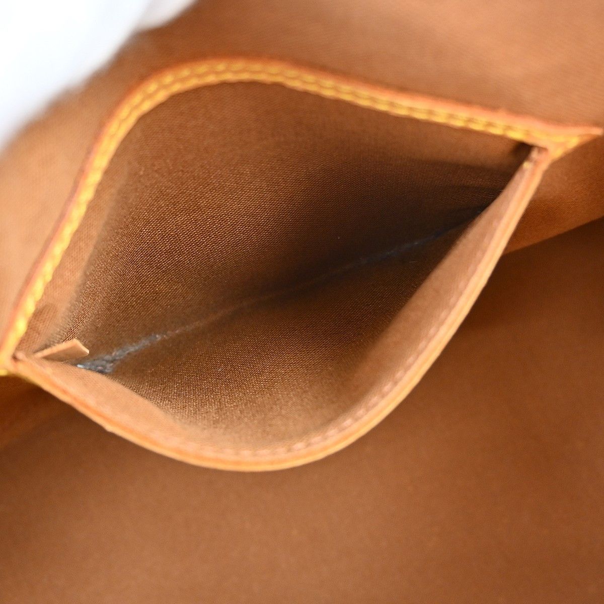 Louis Vuitton Louis Vuitton Alma Handbag Monogram Canvas Size ONE SIZE - 13 Thumbnail