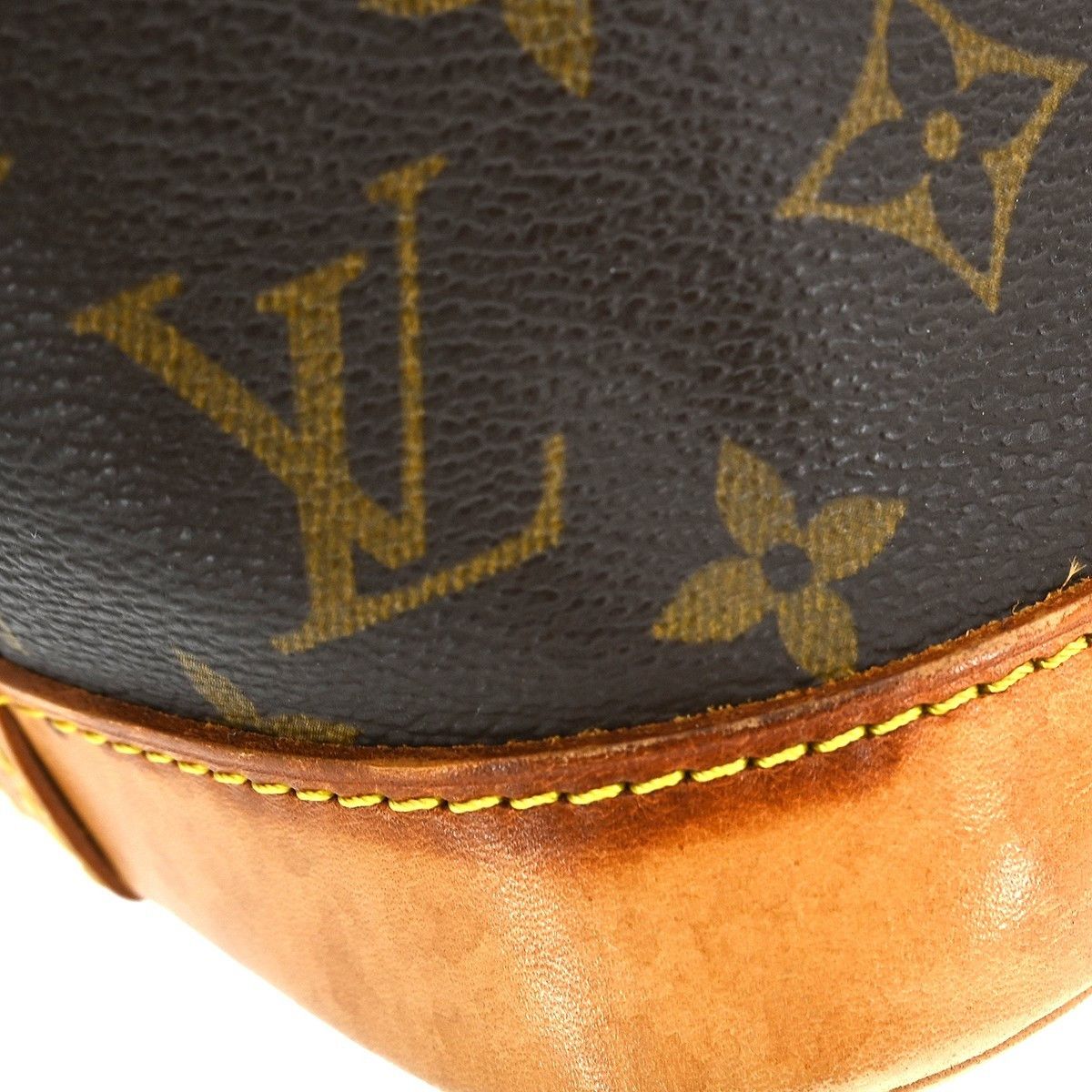 Louis Vuitton Louis Vuitton Alma Handbag Monogram Canvas Size ONE SIZE - 12 Thumbnail