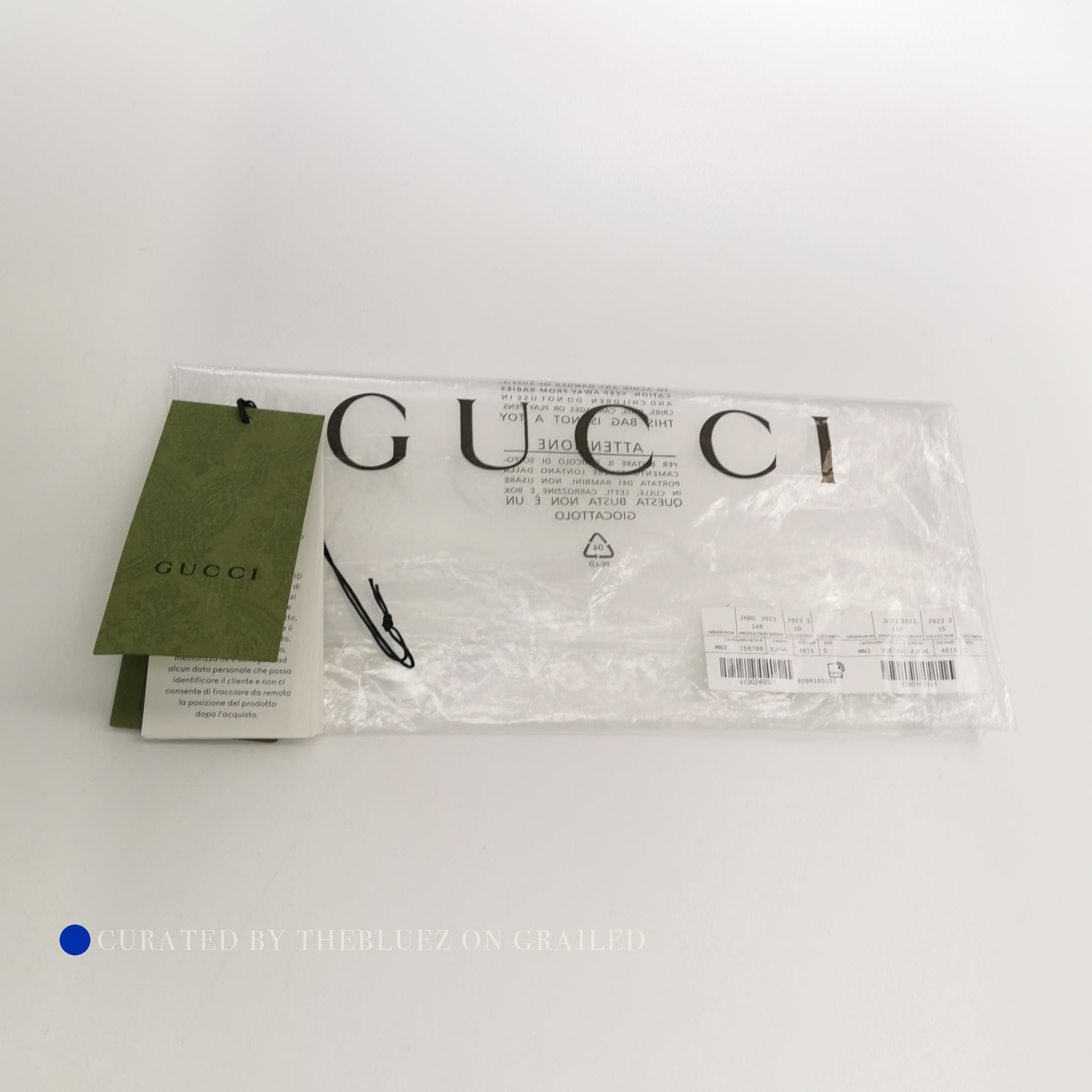Gucci Logo Print T-Shirt in Blue Size US S / EU 44-46 / 1 - 4 Thumbnail