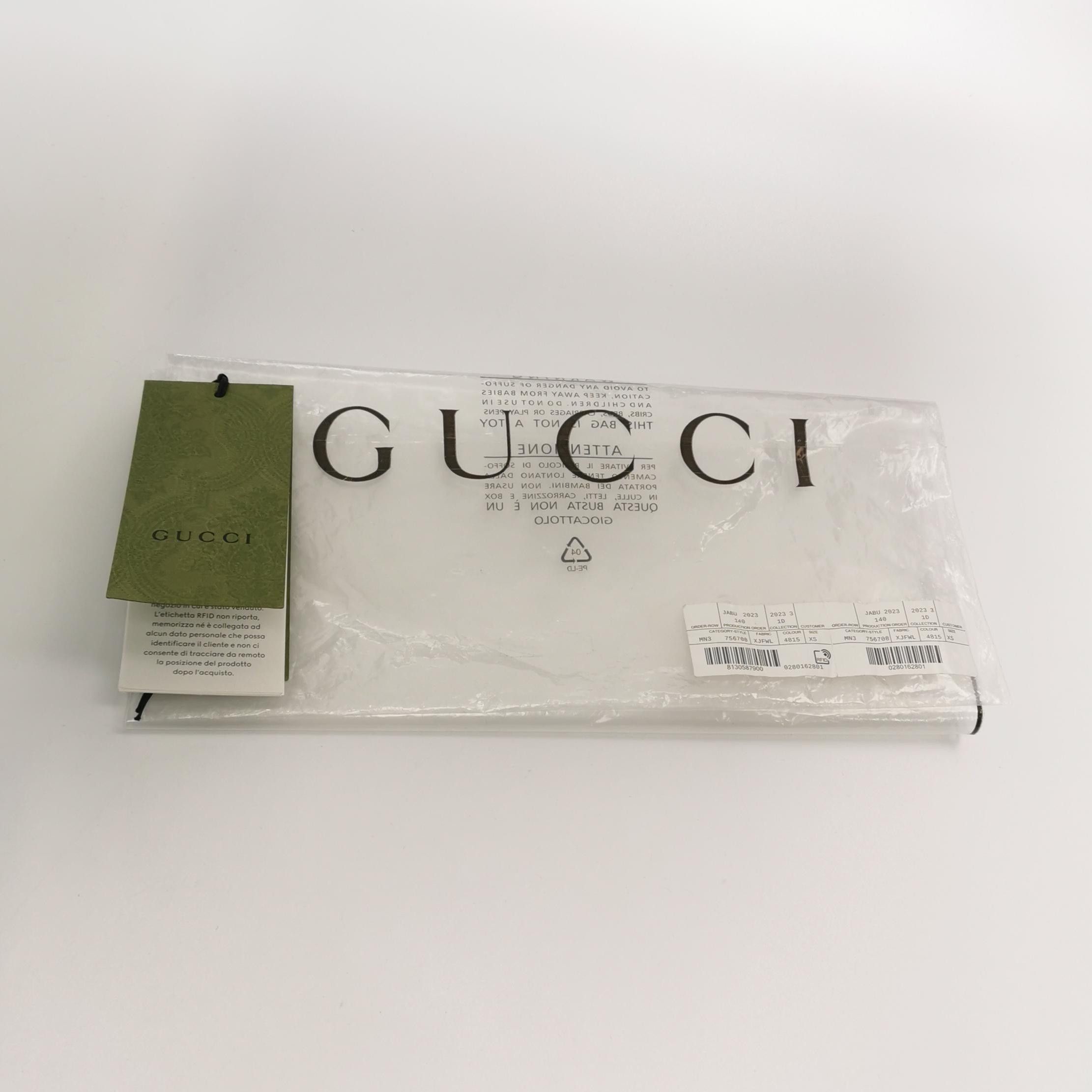 Gucci Classic Logo Short Sleeve T-Shirt Size US XS / EU 42 / 0 - 4 Thumbnail