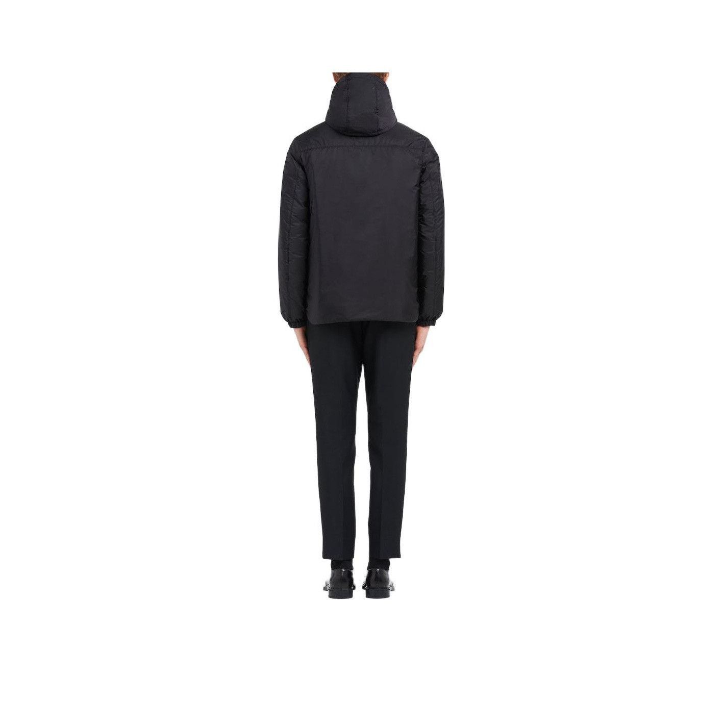 Prada Lightweight Hooded Jacket in Black Size US S / EU 44-46 / 1 - 8 Thumbnail