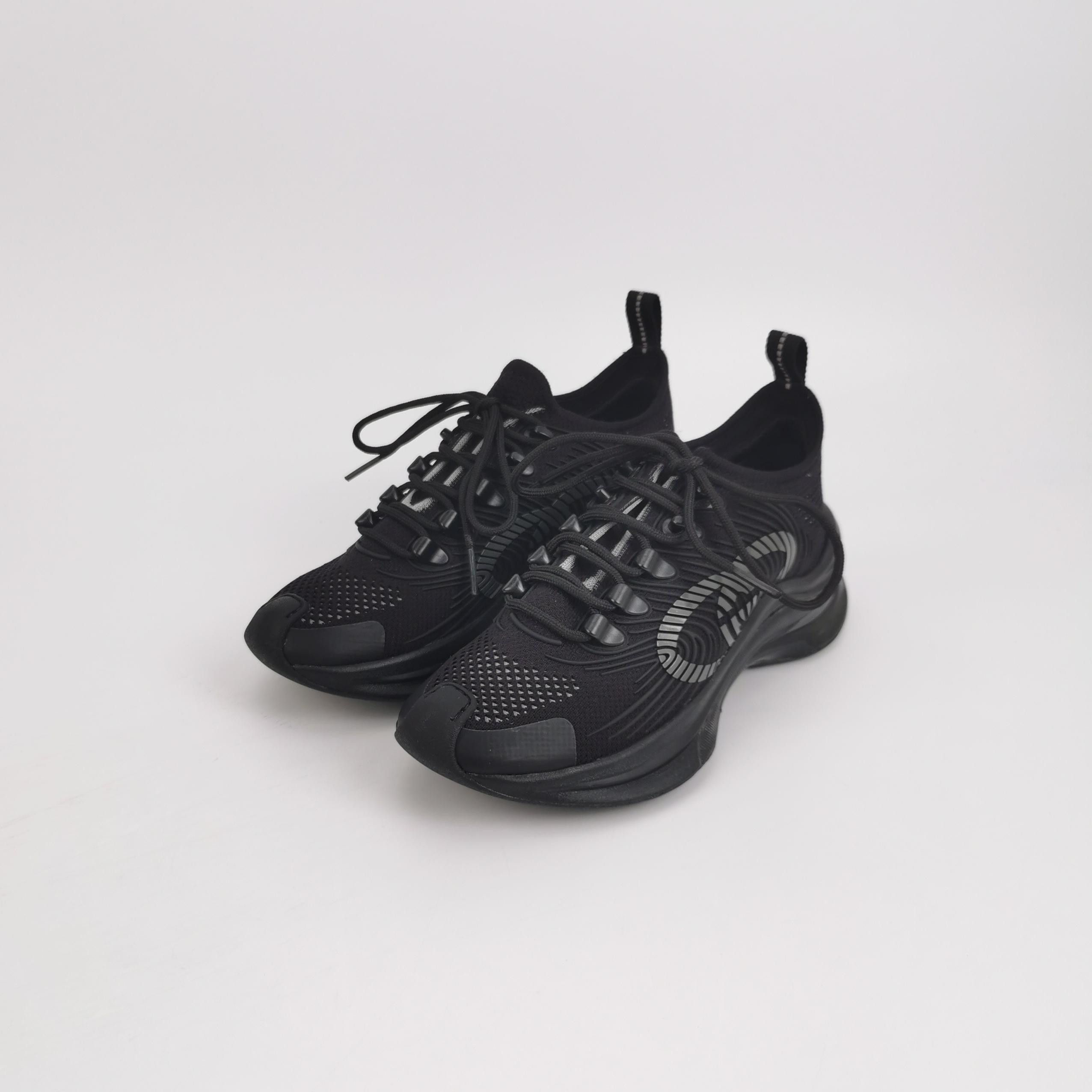 Gucci Gucci Women it_34 Lowtop Sneakers Size US 4 / IT 34 - 2 Thumbnail