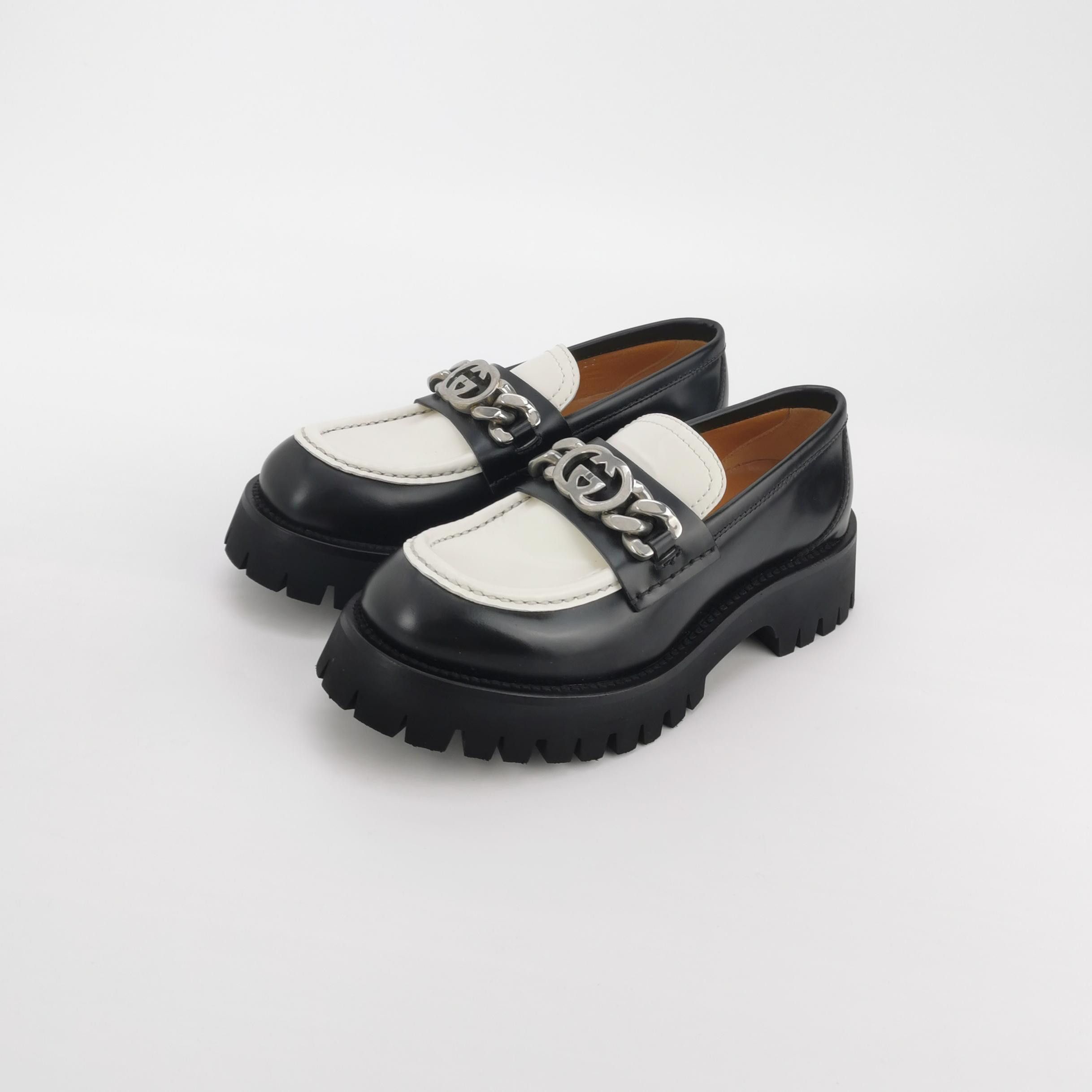 Gucci Gucci Women 5 Flats Size US 5 / IT 35 - 2 Thumbnail