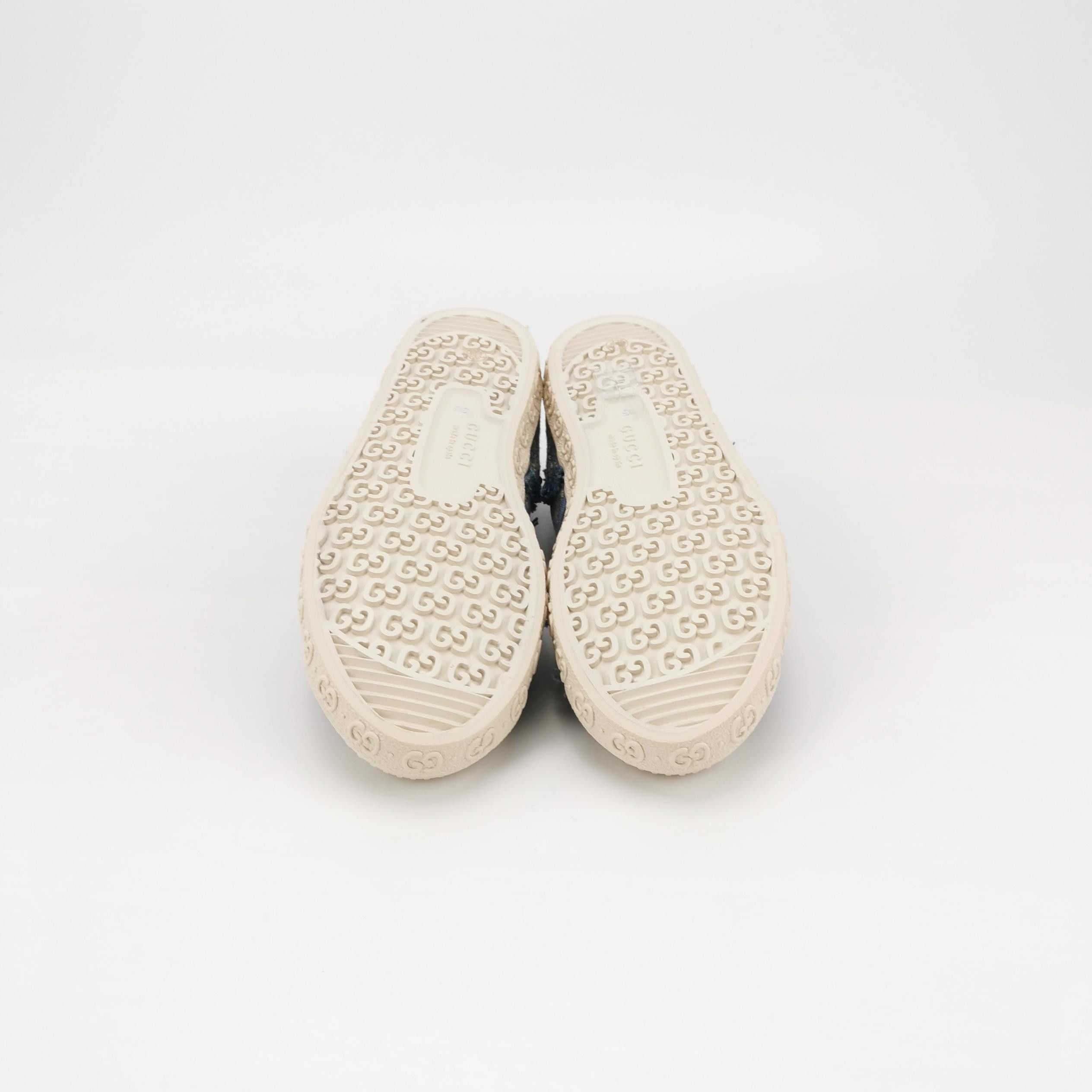 Gucci Gucci Women 5 Lowtop Sneakers Size US 5 / IT 35 - 5 Thumbnail